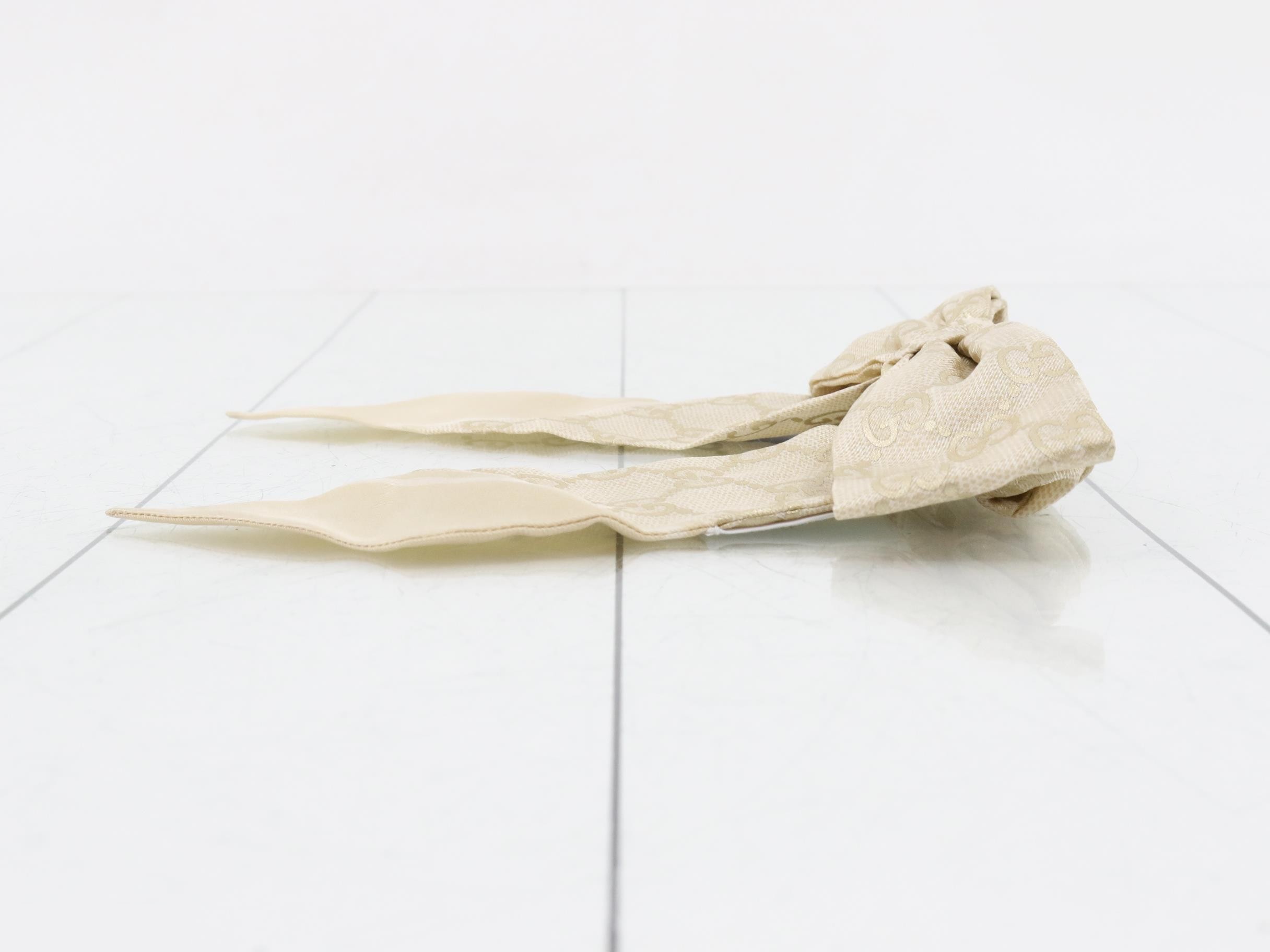 Unused scrunchie, GG brand, with box and dust bag. — view 3