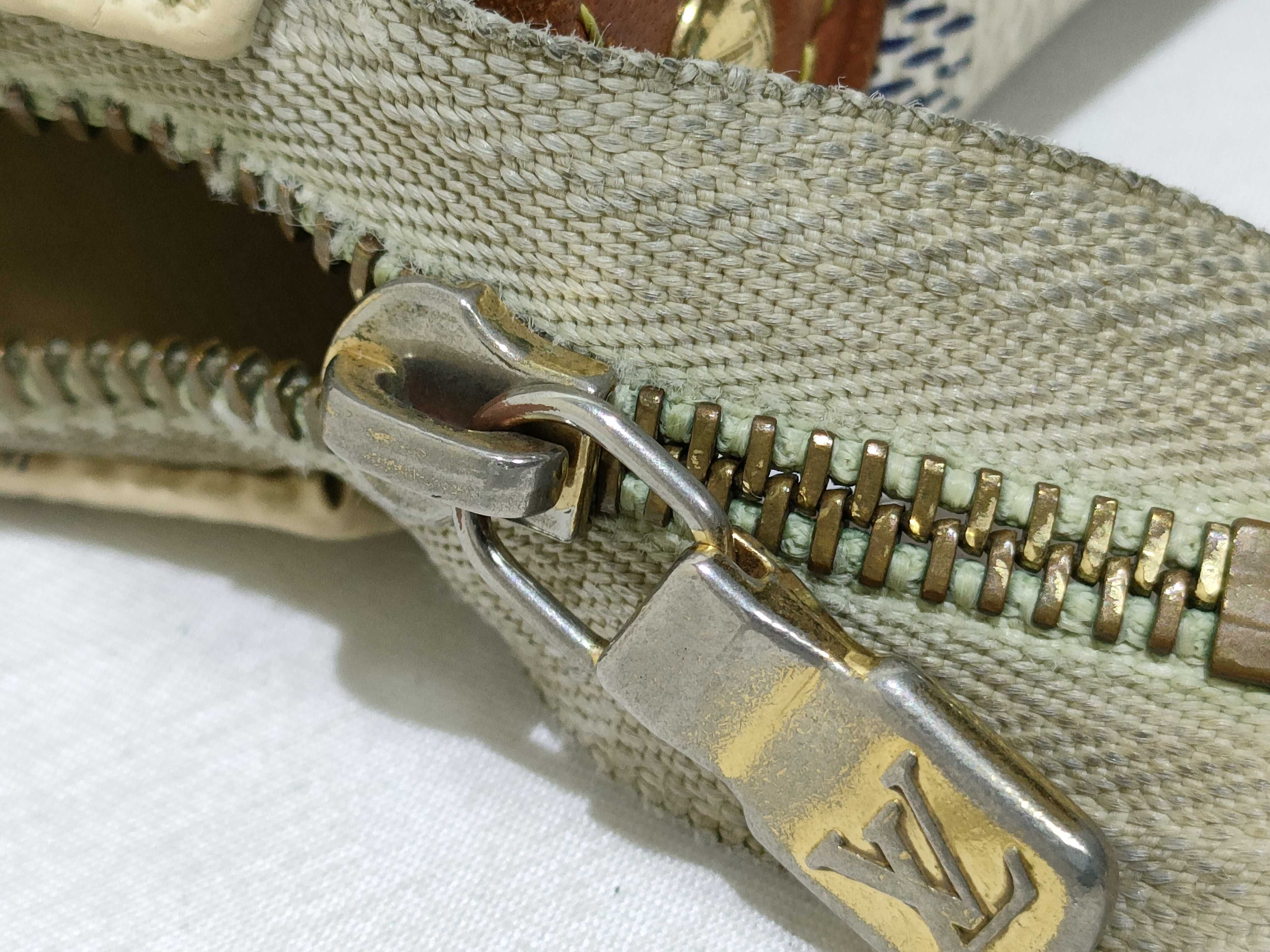 Damier Azur Eva N55214 White DU4100 Shoulder Bag — view 12