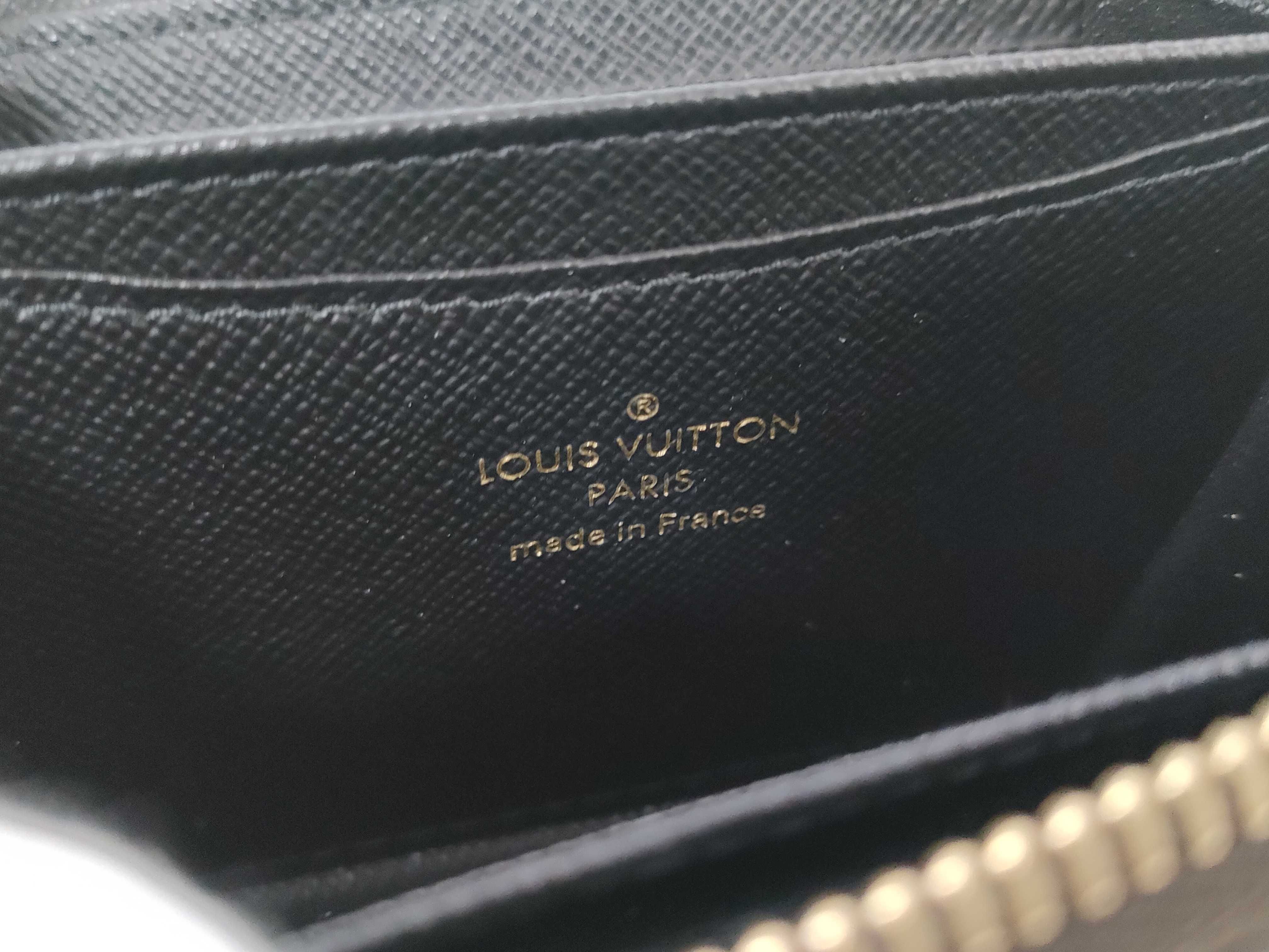 LV Mini Wallet — view 10