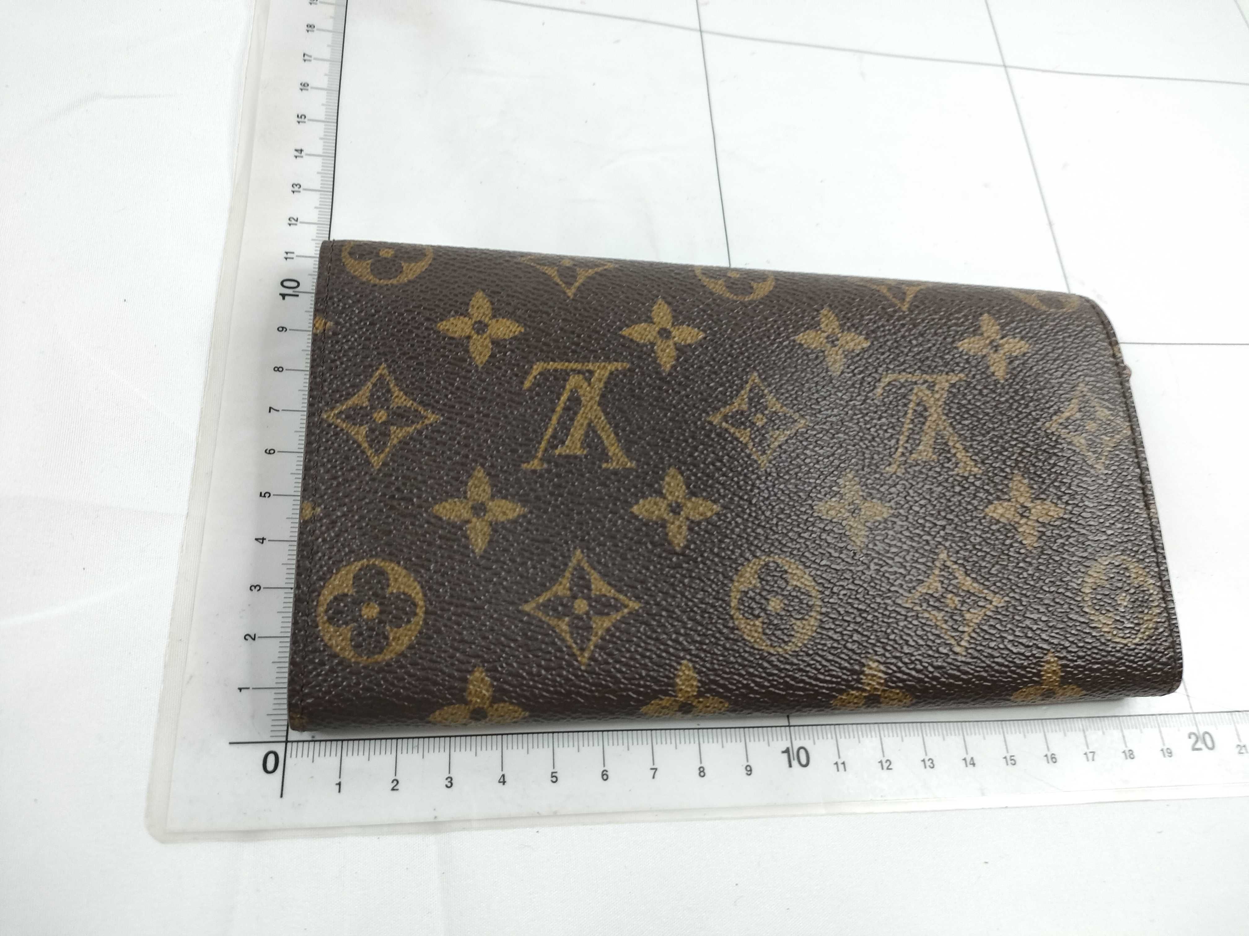 Monogram Louis Vuitton Portefeuille Sarah Wallet — view 2