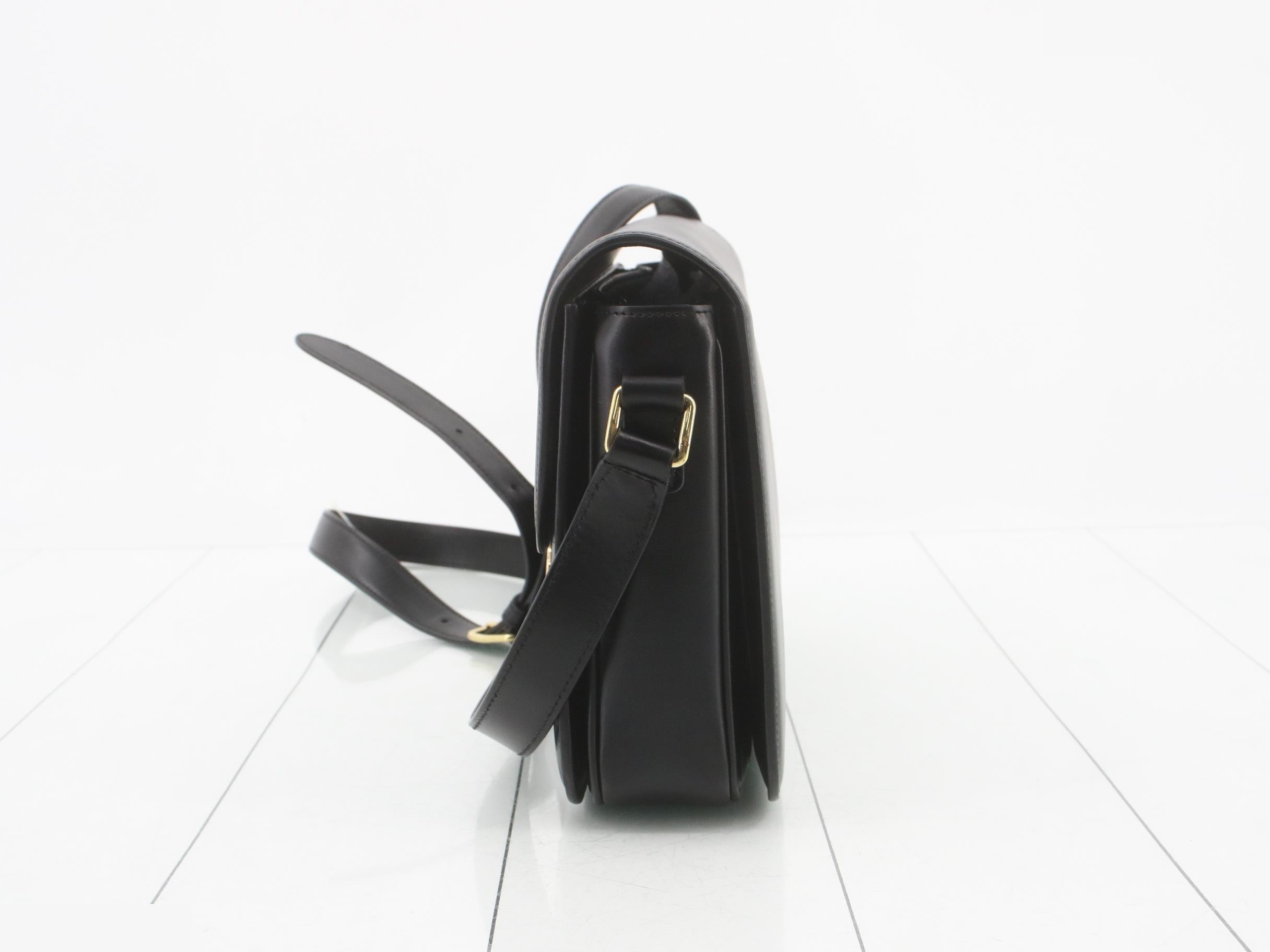 Triomphe Leather Black Shoulder Bag 307 — view 3