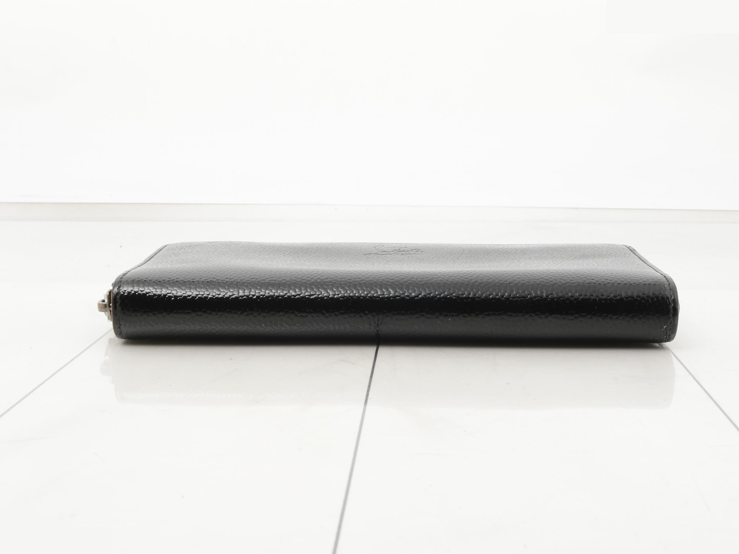 Other lines: Bags and Wallets — view 3