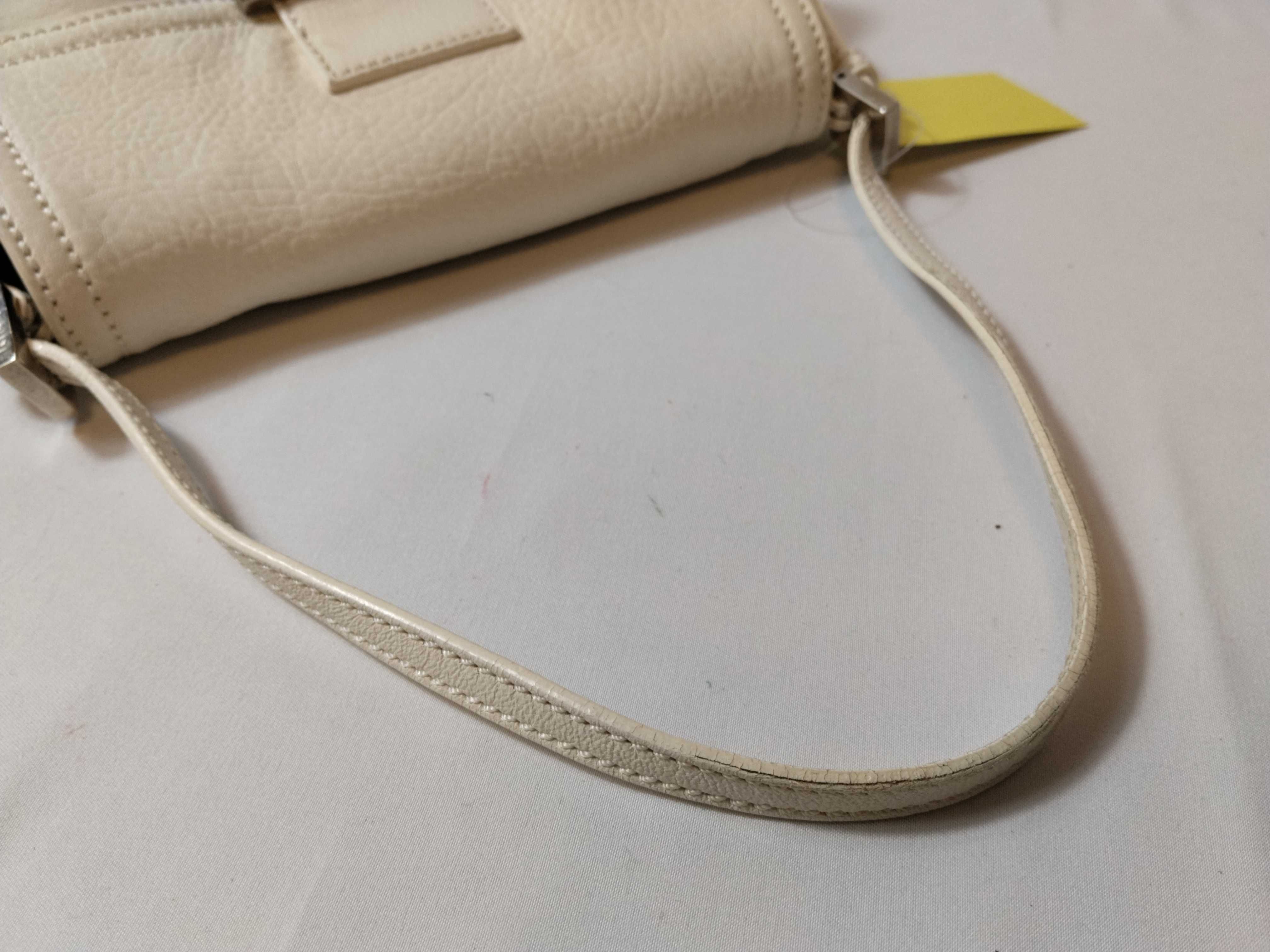Mamma Bucket Shoulder Bag — view 3