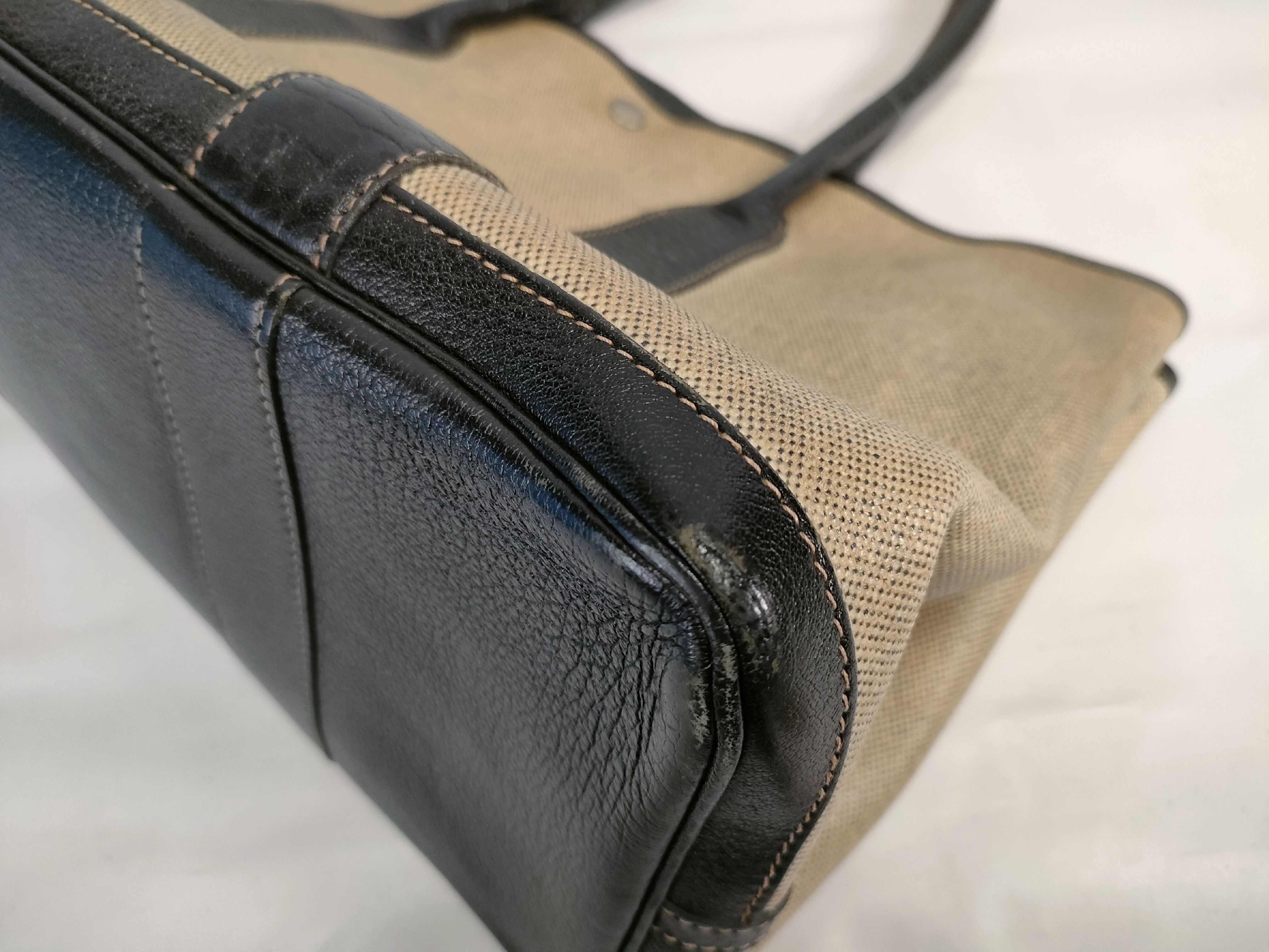 Garden Party Grey Toile H D-stamp Tote Bag — view 6