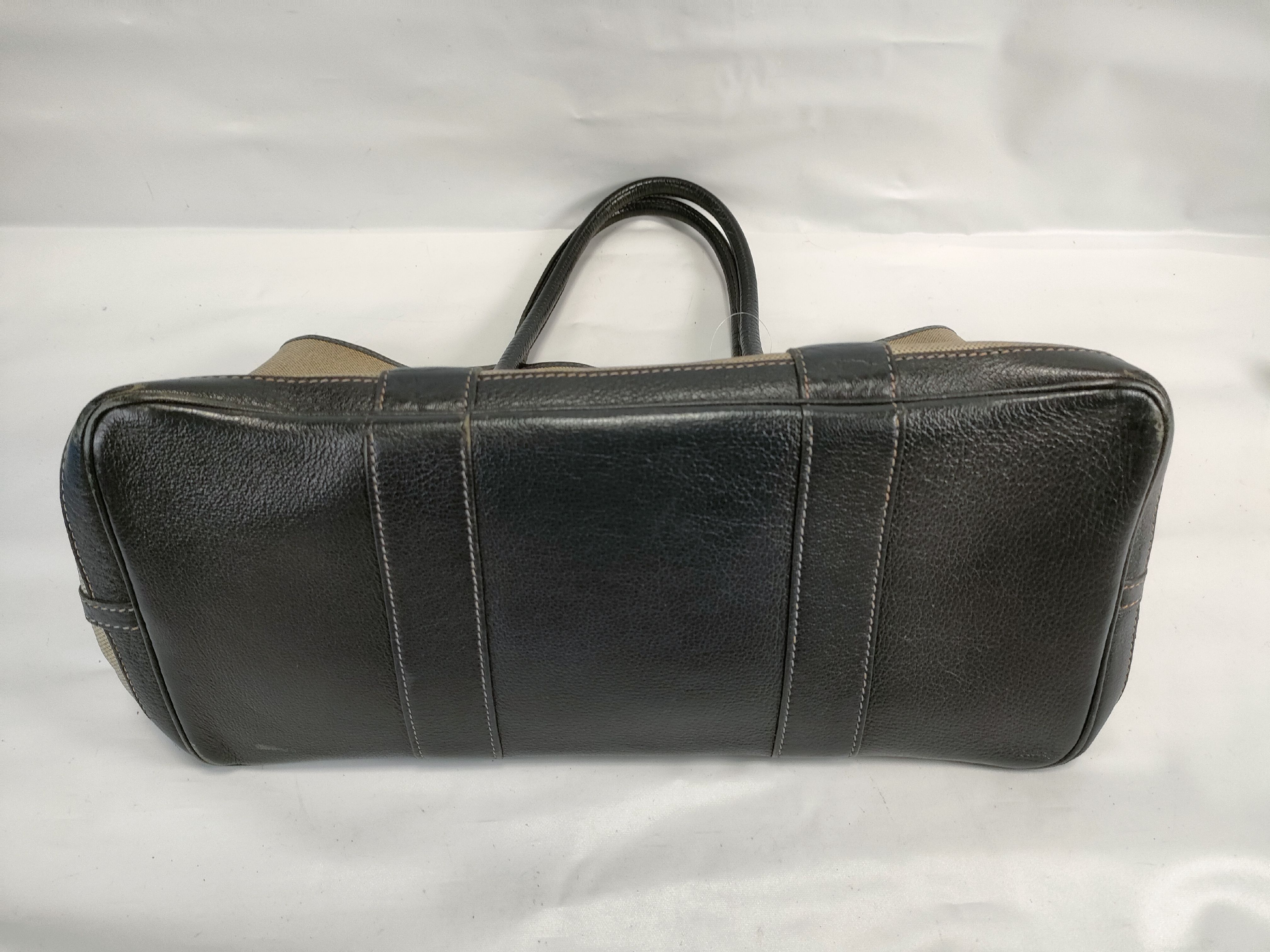Garden Party Grey Toile H D-stamp Tote Bag — view 7