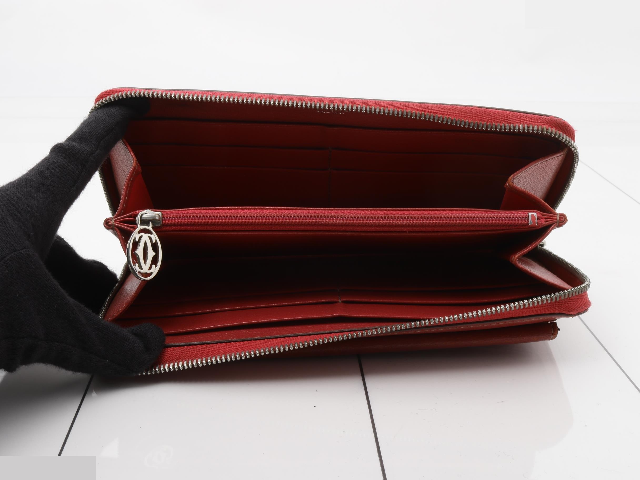 Must Line (Bags) and Wallets — view 4