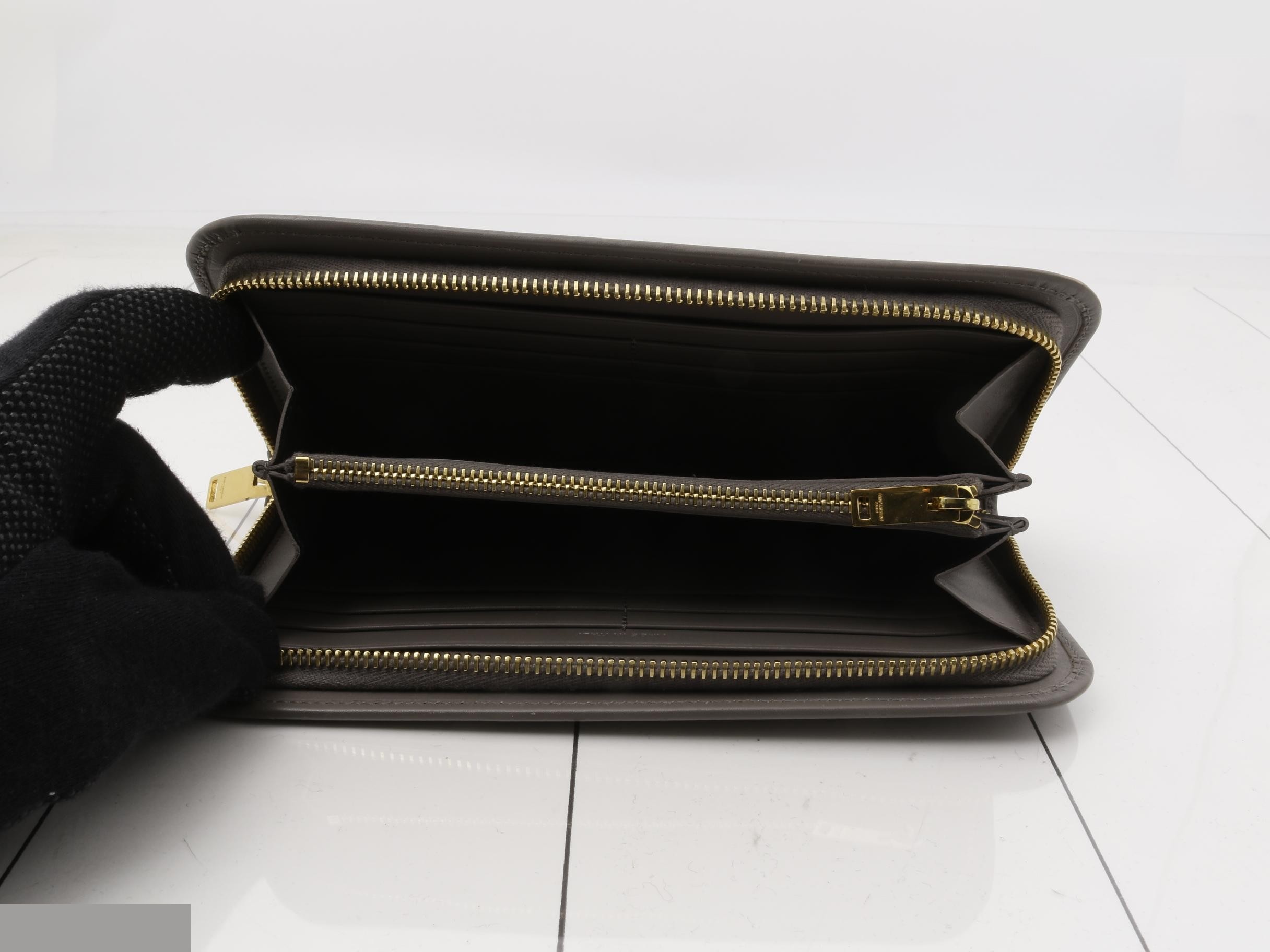 long wallet — view 4