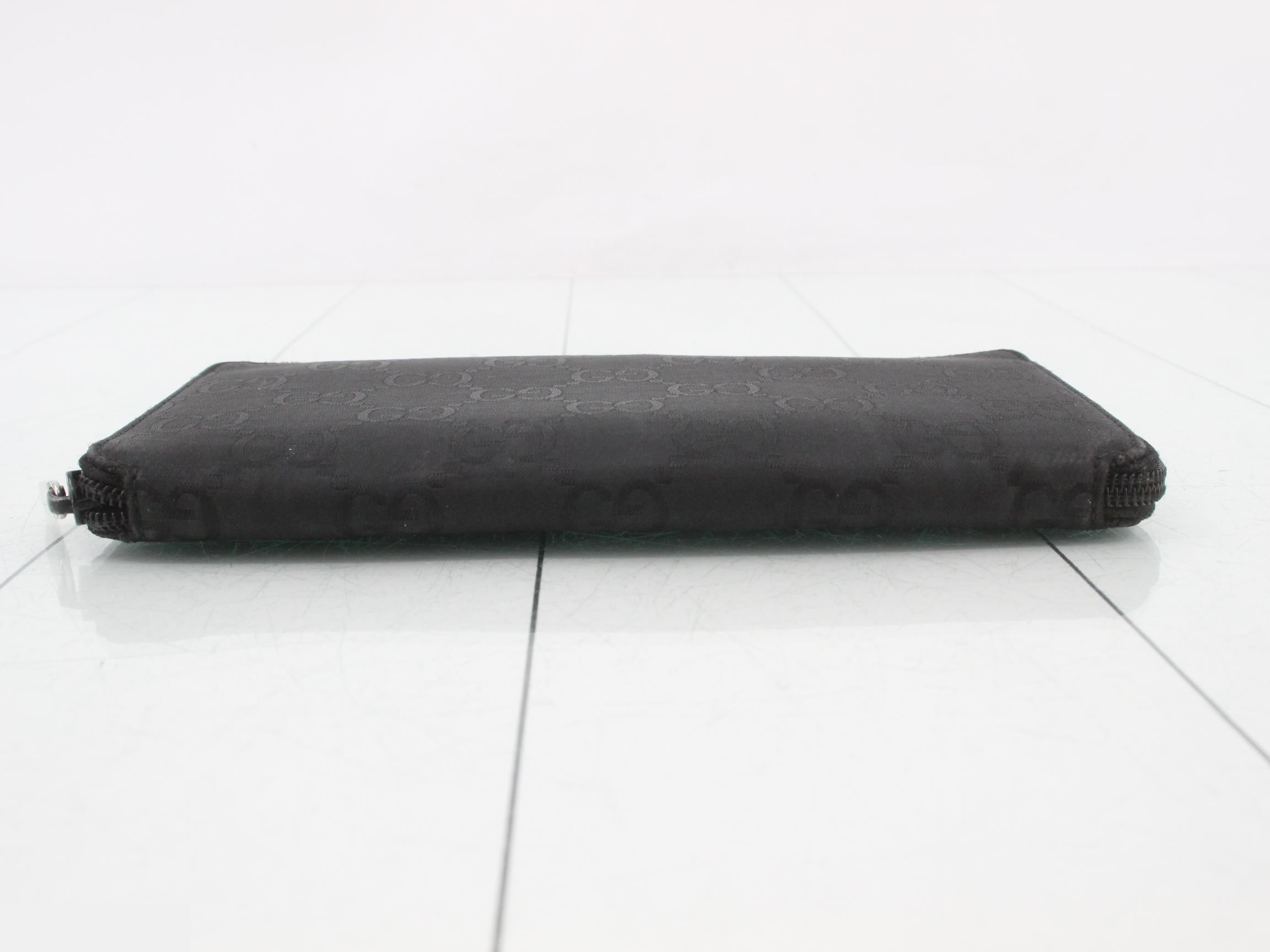 GG Nylon Long Wallet — view 3