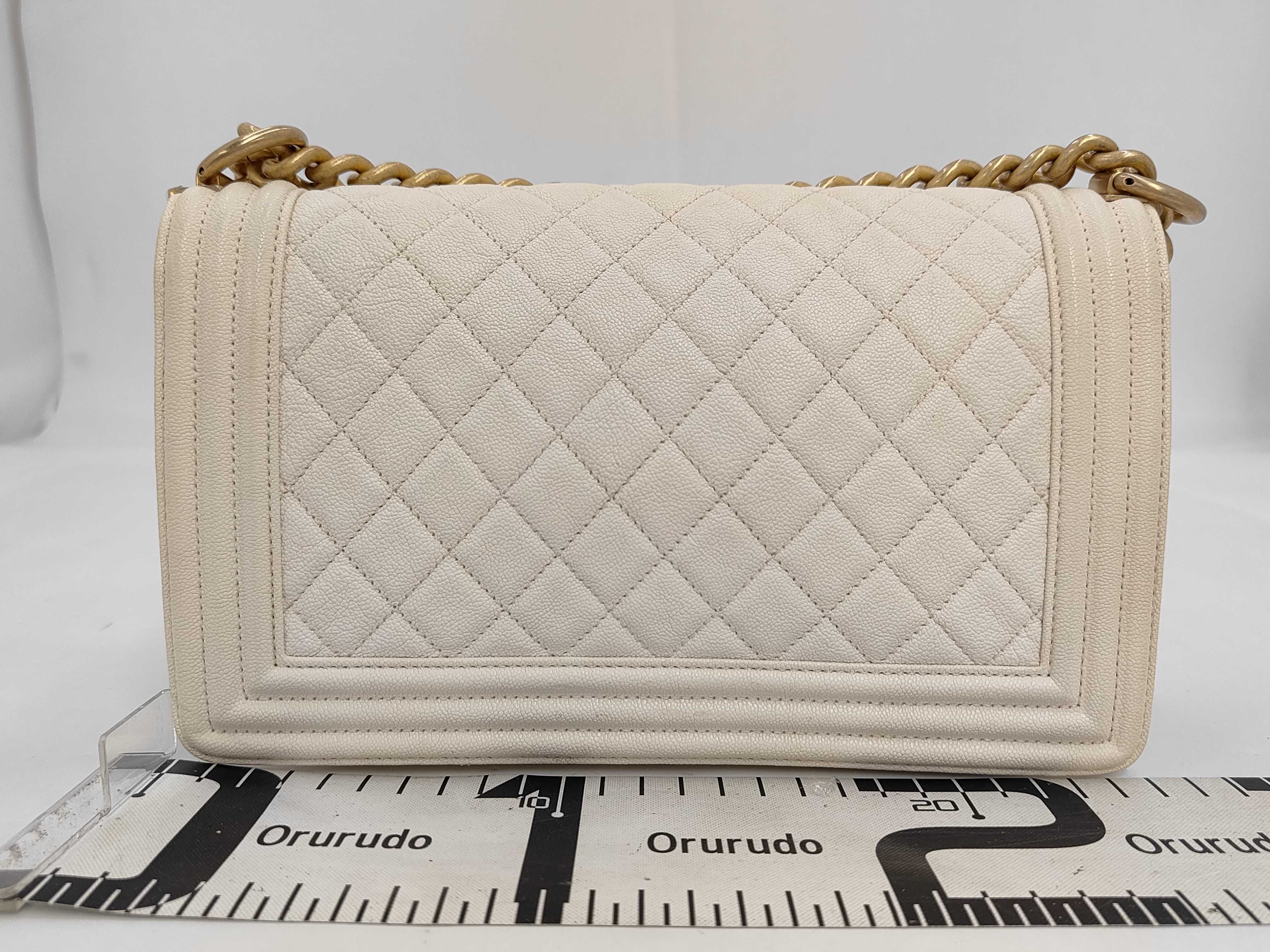 Le Boy Medium White Quilted Shoulder Bag — view 2