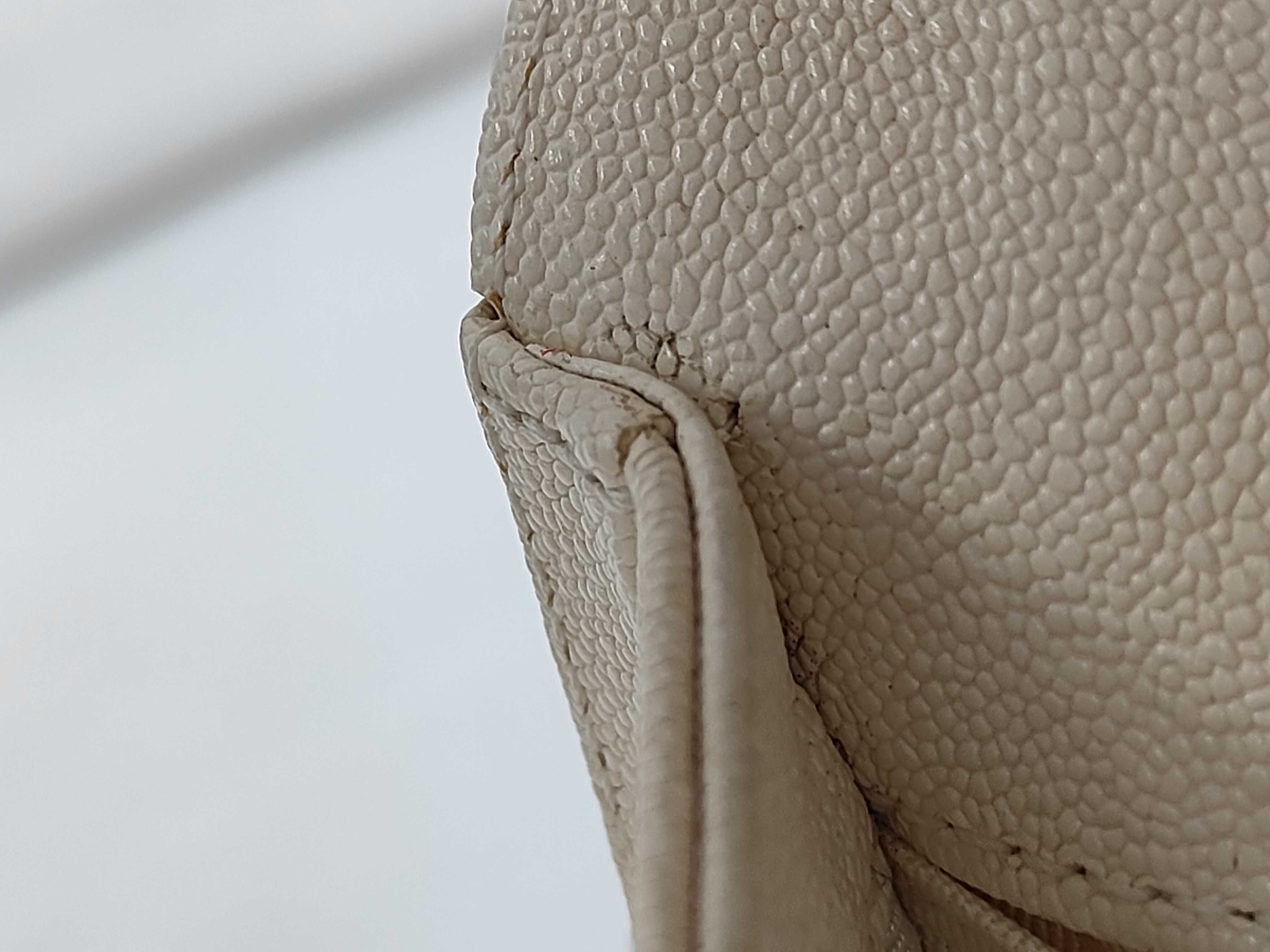 Le Boy Medium White Quilted Shoulder Bag — view 11