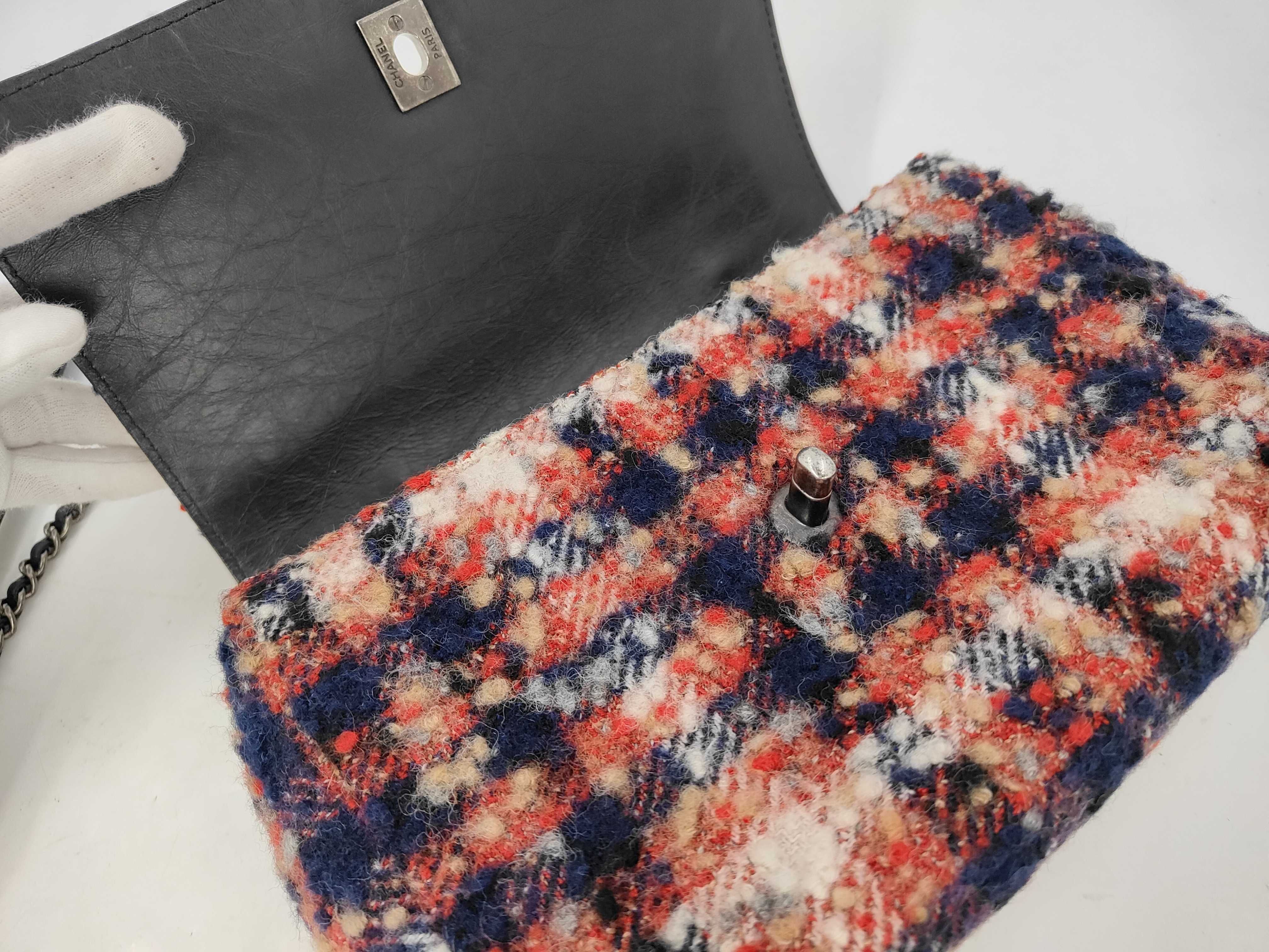 Tweed Top Handle Shoulder Bag 24902518 — view 9