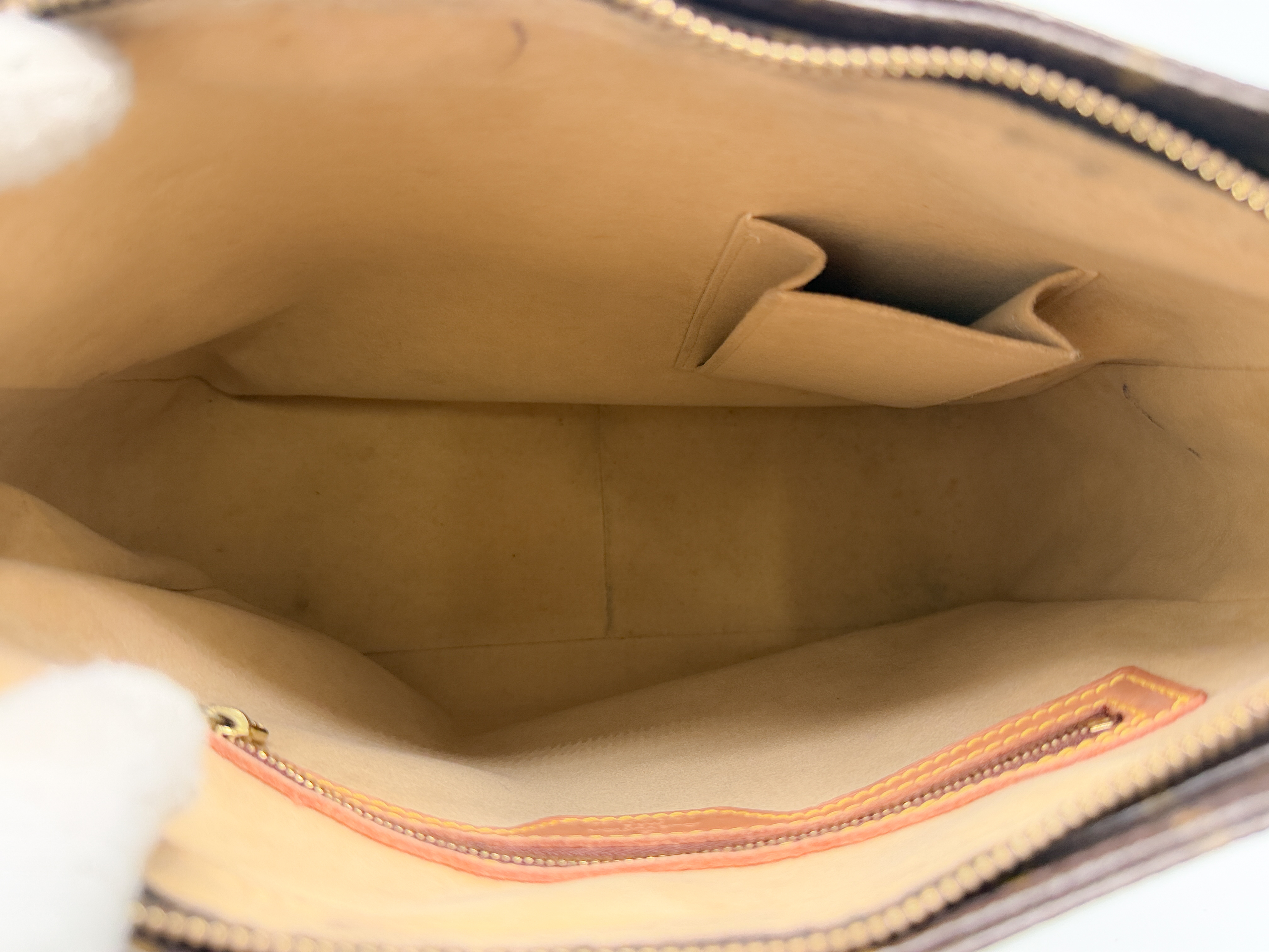 Monogram M51145 Looping GM MI1929 Shoulder Bag — view 10