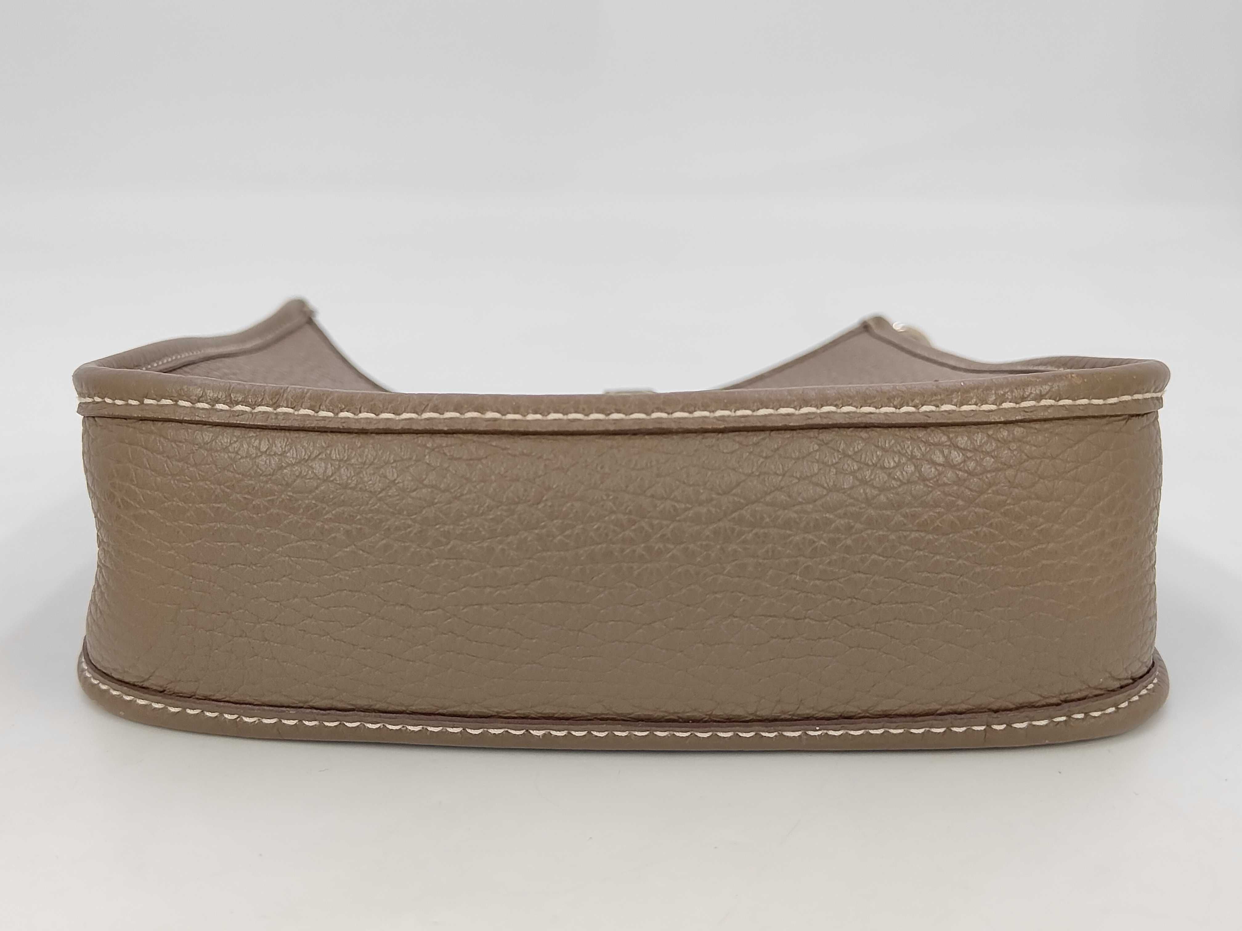 Evelyne TPM (Y stamp) Etoupe Y TS012 AU Shoulder Bag — view 4