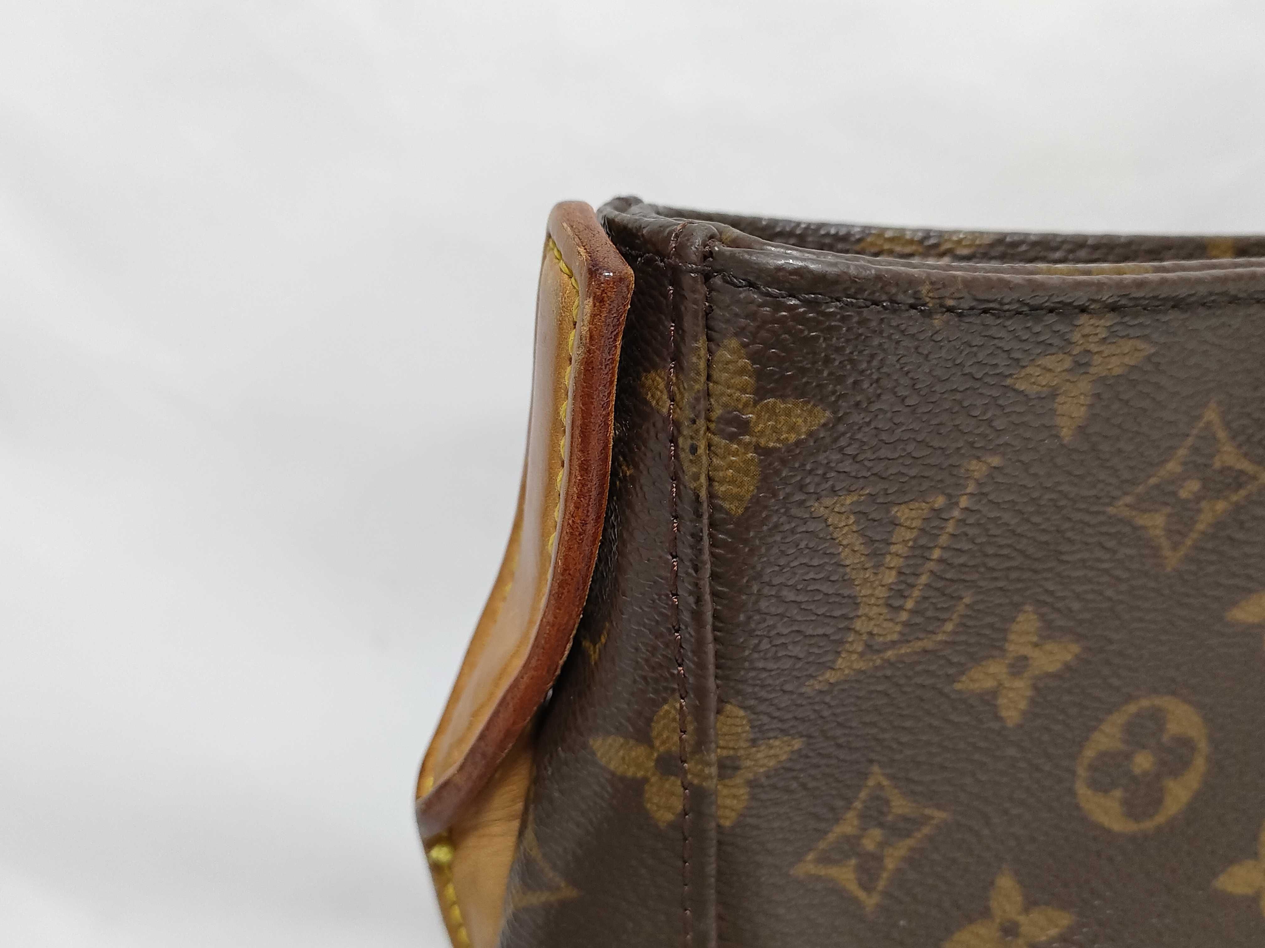Monogram Louis Vuitton LV Monogram Looping Handbag — view 4