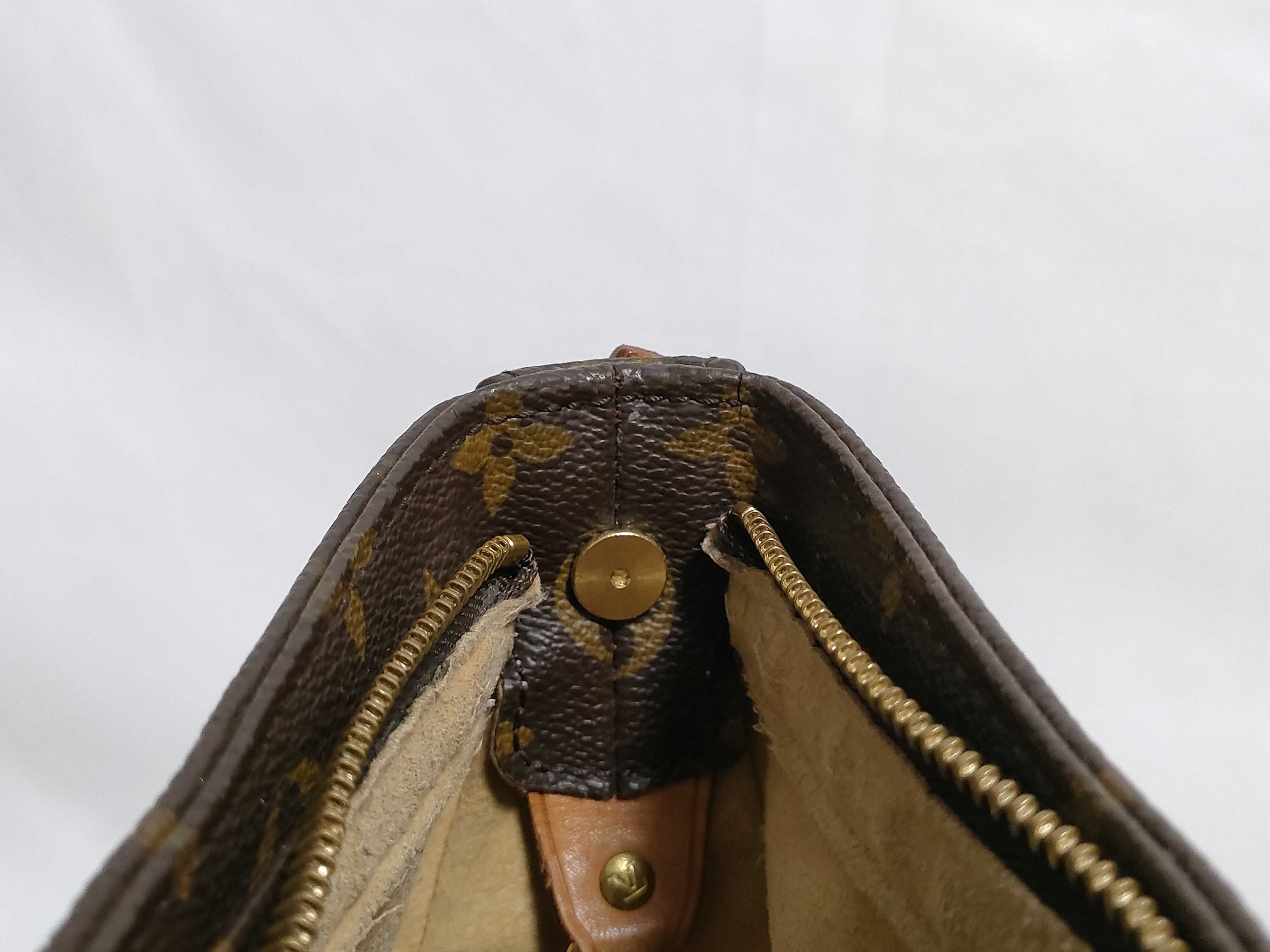 Monogram Louis Vuitton LV Monogram Looping Handbag — view 7