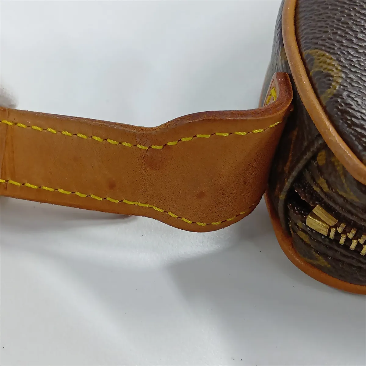 Monogram Pochette Croissant M51510 SP0013 Brown — view 11