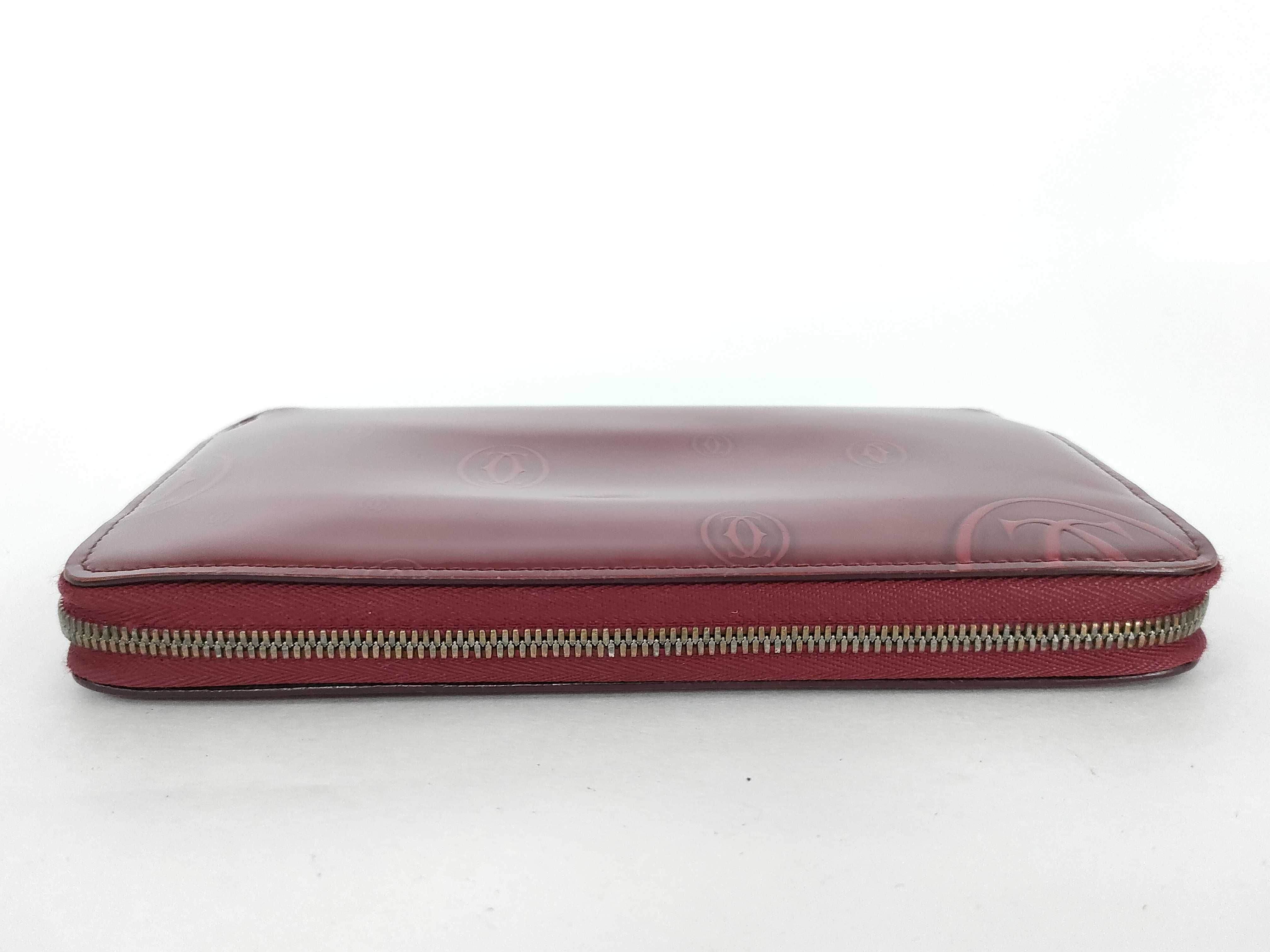 wallet, box, warranty card. — view 5