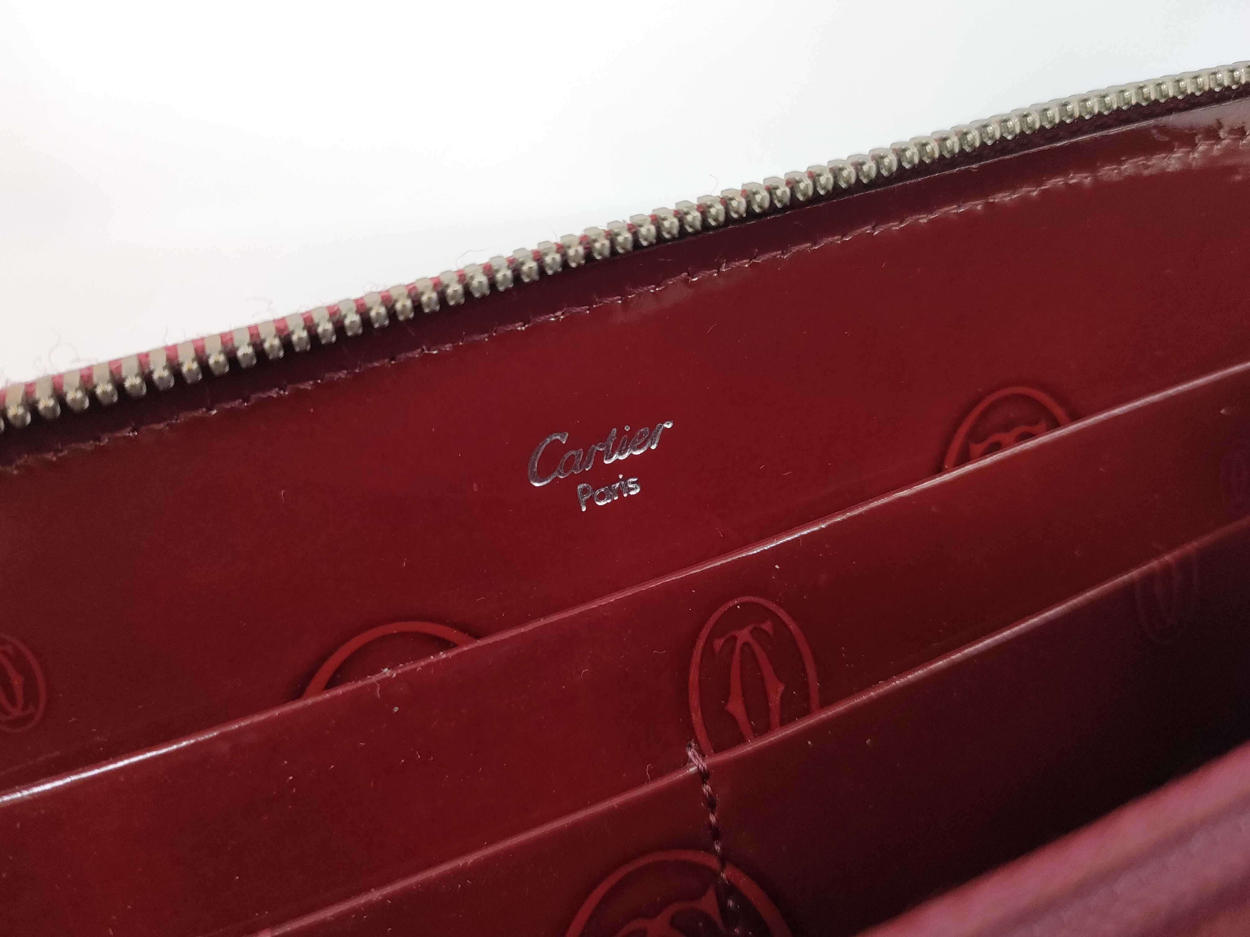 wallet, box, warranty card. — view 10