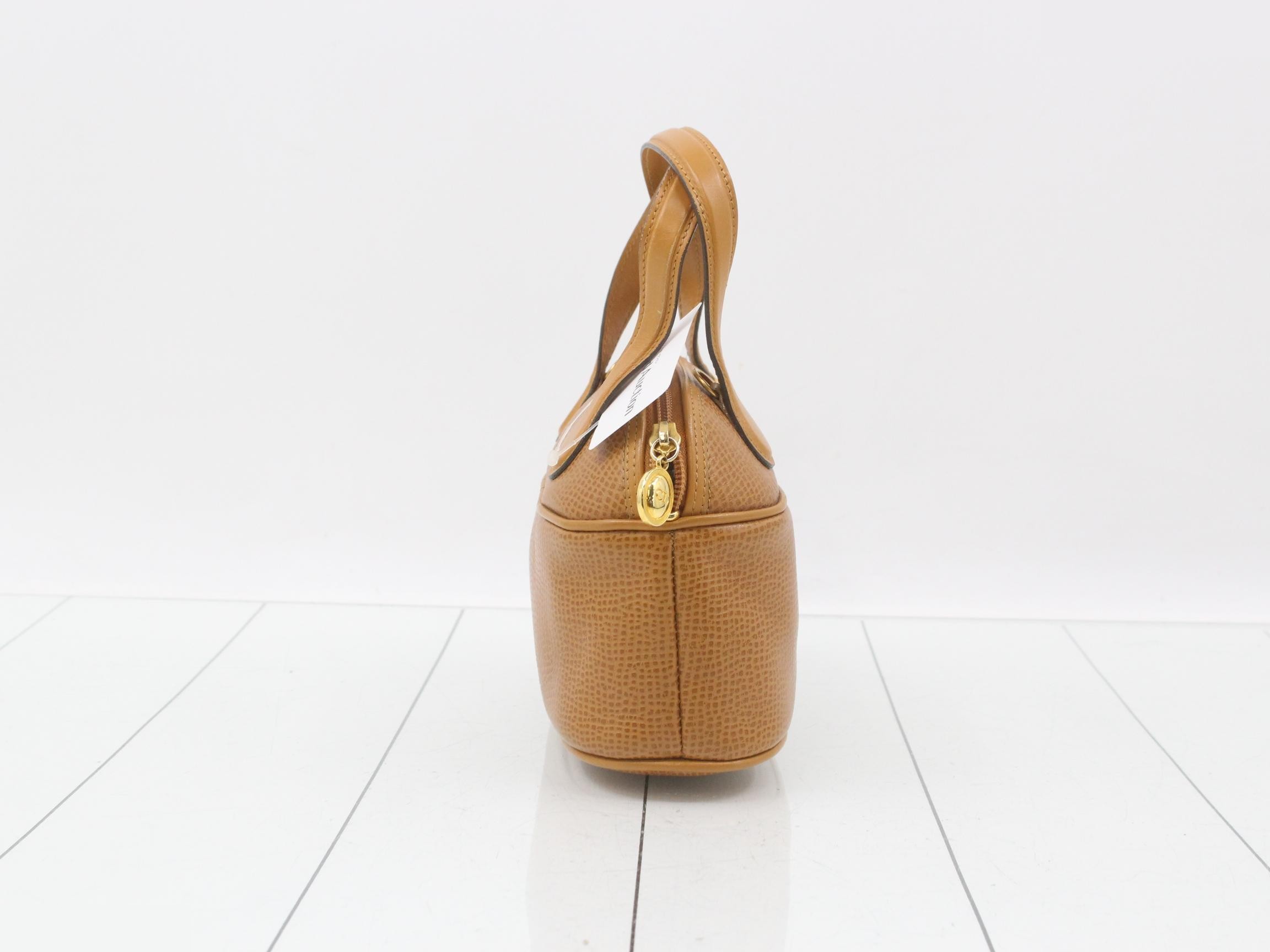 Handbag with oval logo — view 4