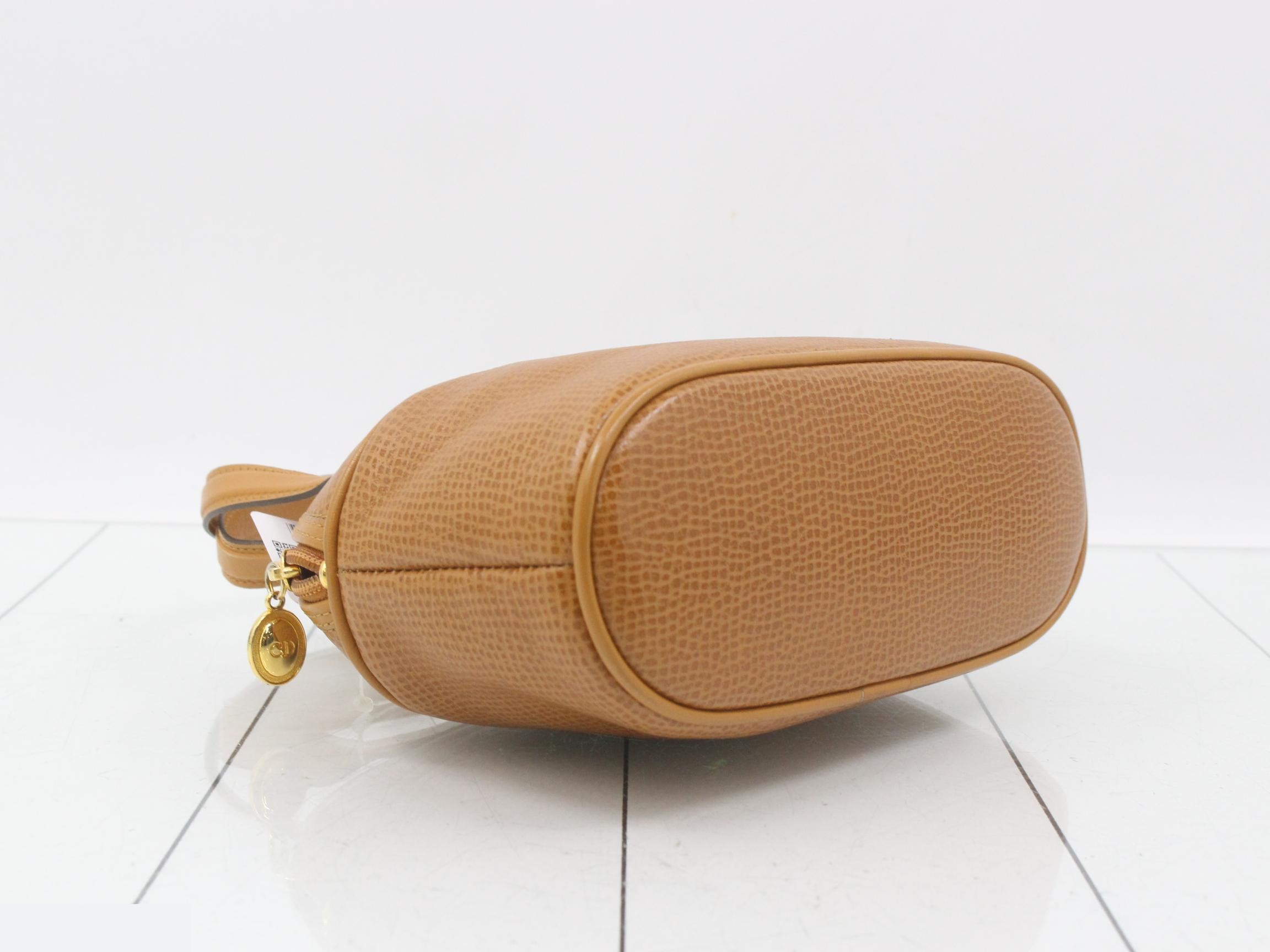 Handbag with oval logo — view 5