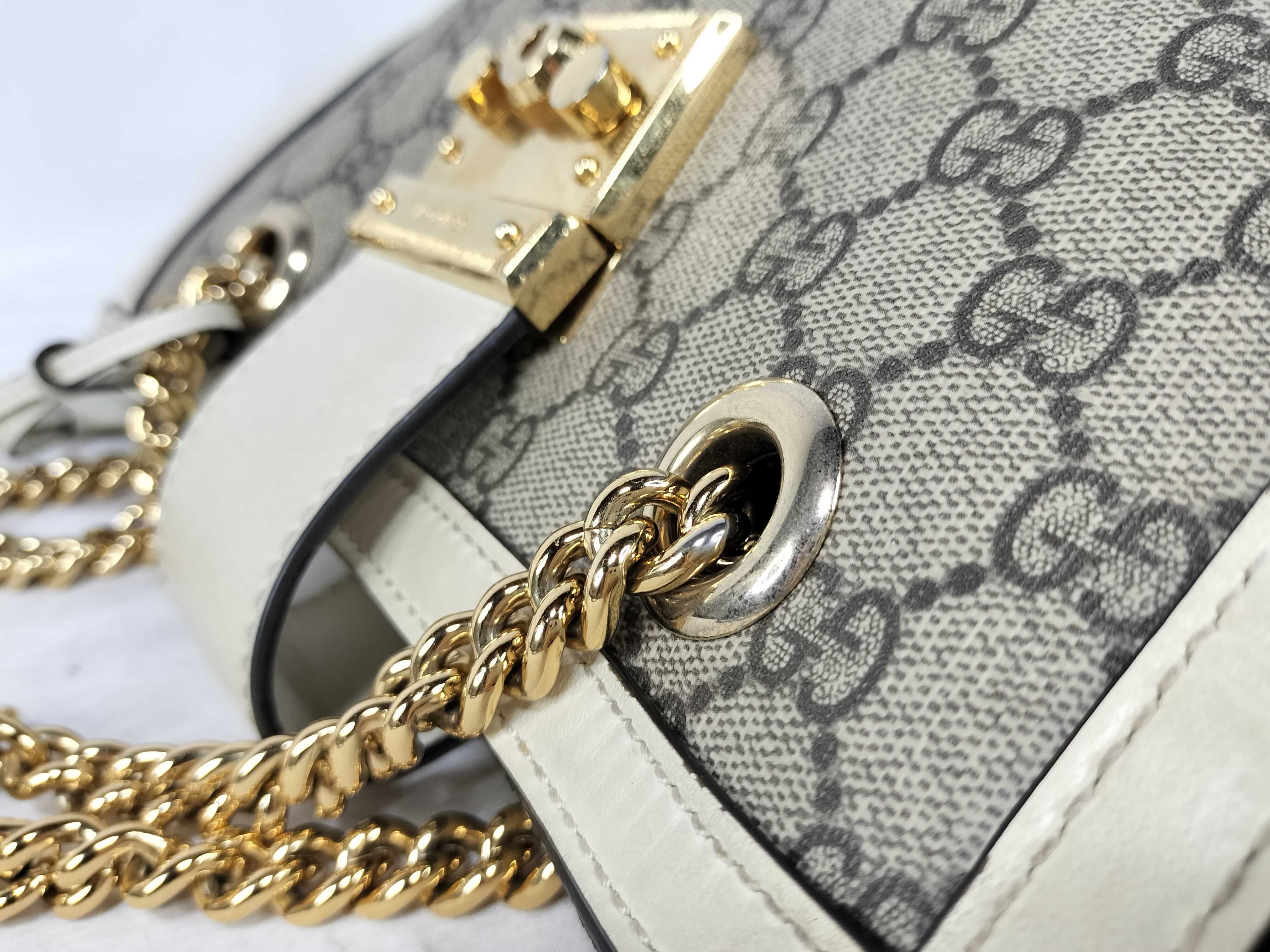 GG Supreme Gucci Beige GG Monogram Padlock Shoulder Bag — view 5