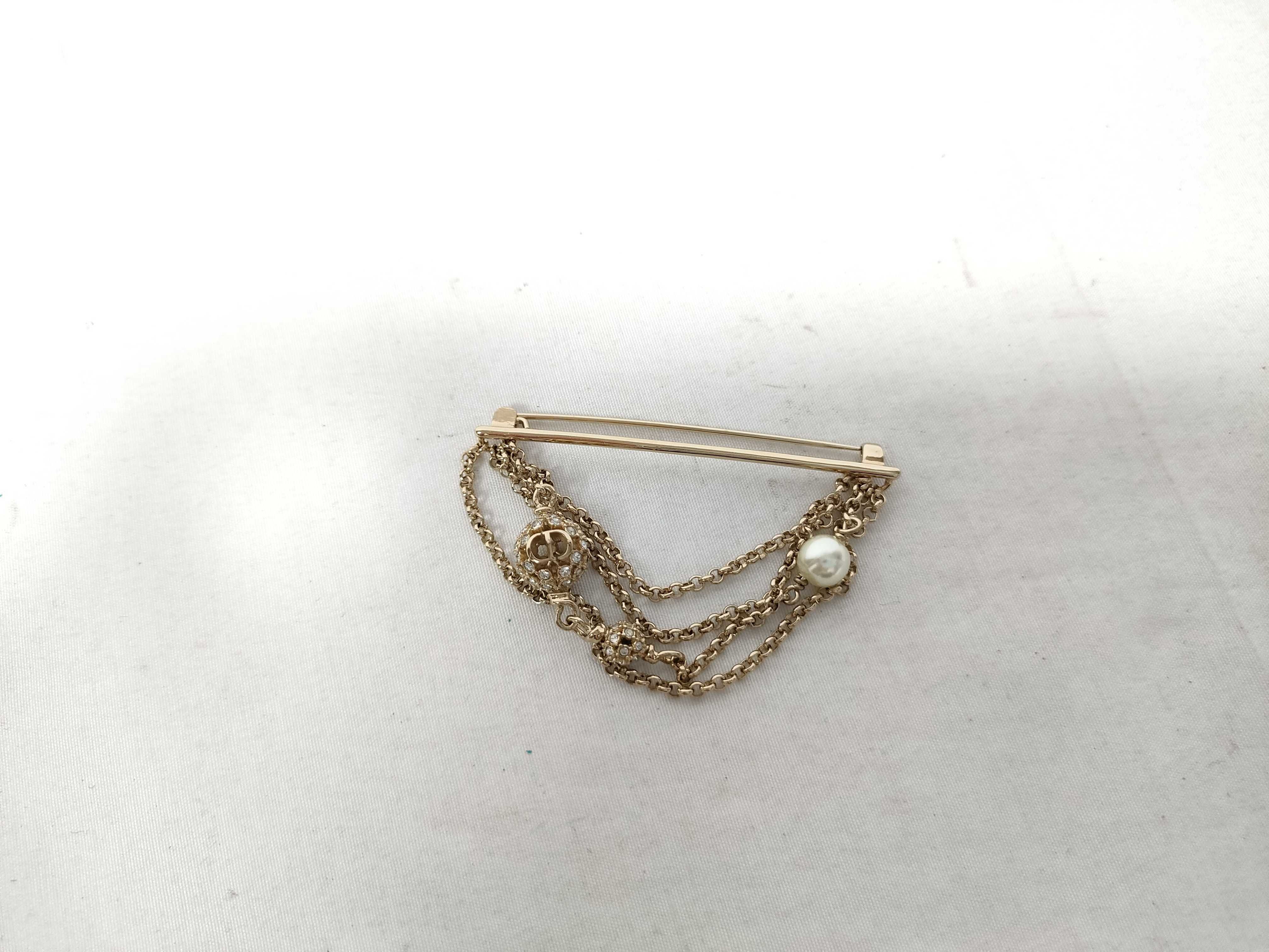 Pearl Chain Pin Brooch — view 2