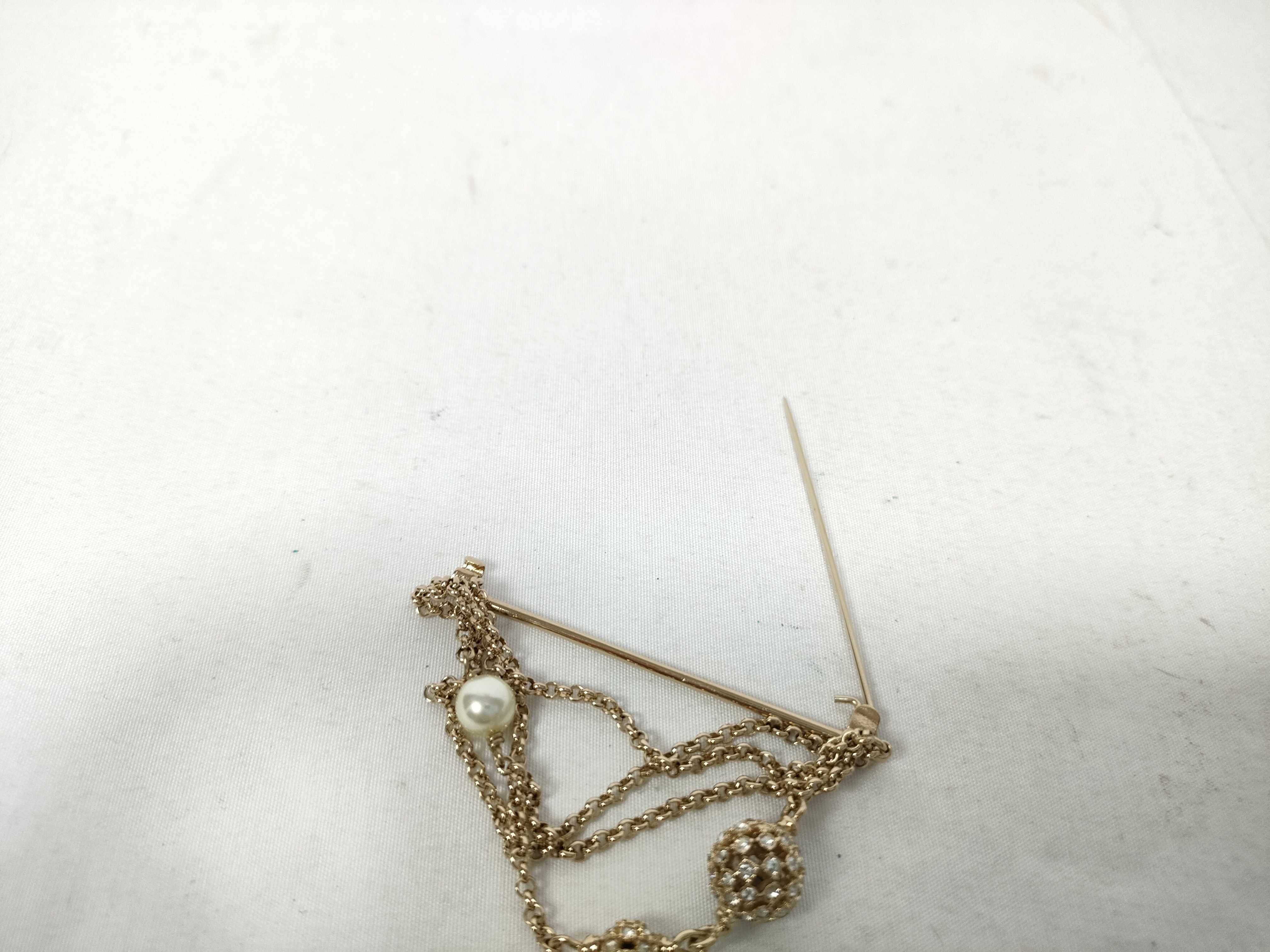 Pearl Chain Pin Brooch — view 6