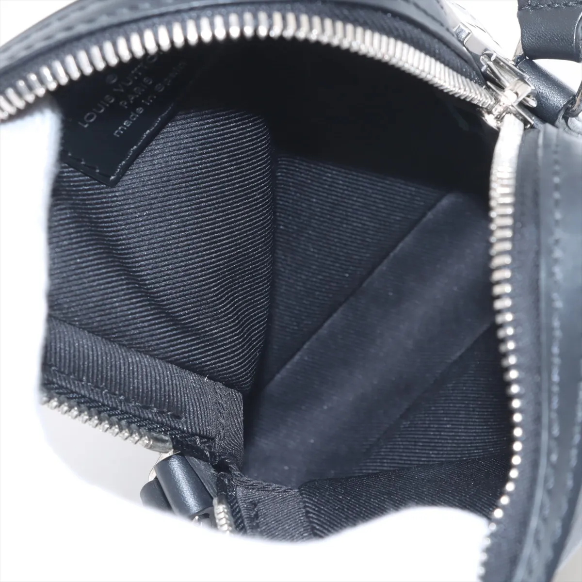 Epi Danube PM M55120 CA0179 Black RFID reaction — view 6