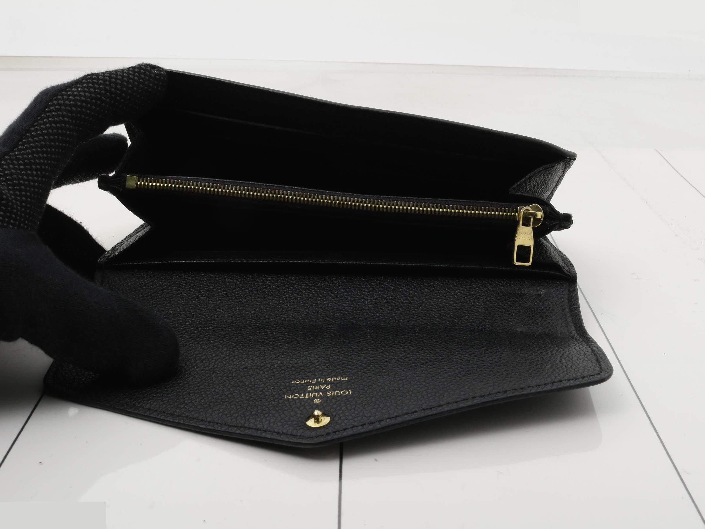 Monogram Empreinte Portefeuille Sarah Noir — view 4