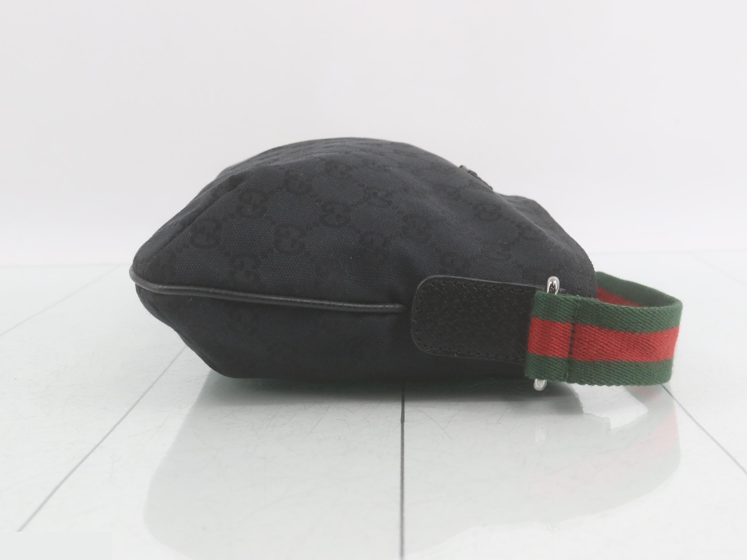 GG Canvas (Bag) - Shoulder Bag — view 3