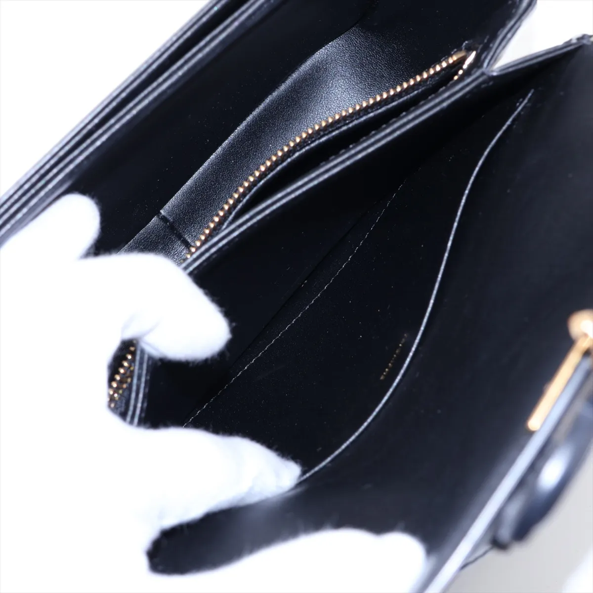Cuir Triomphe Teen Leather Shoulder Bag, Black — view 9