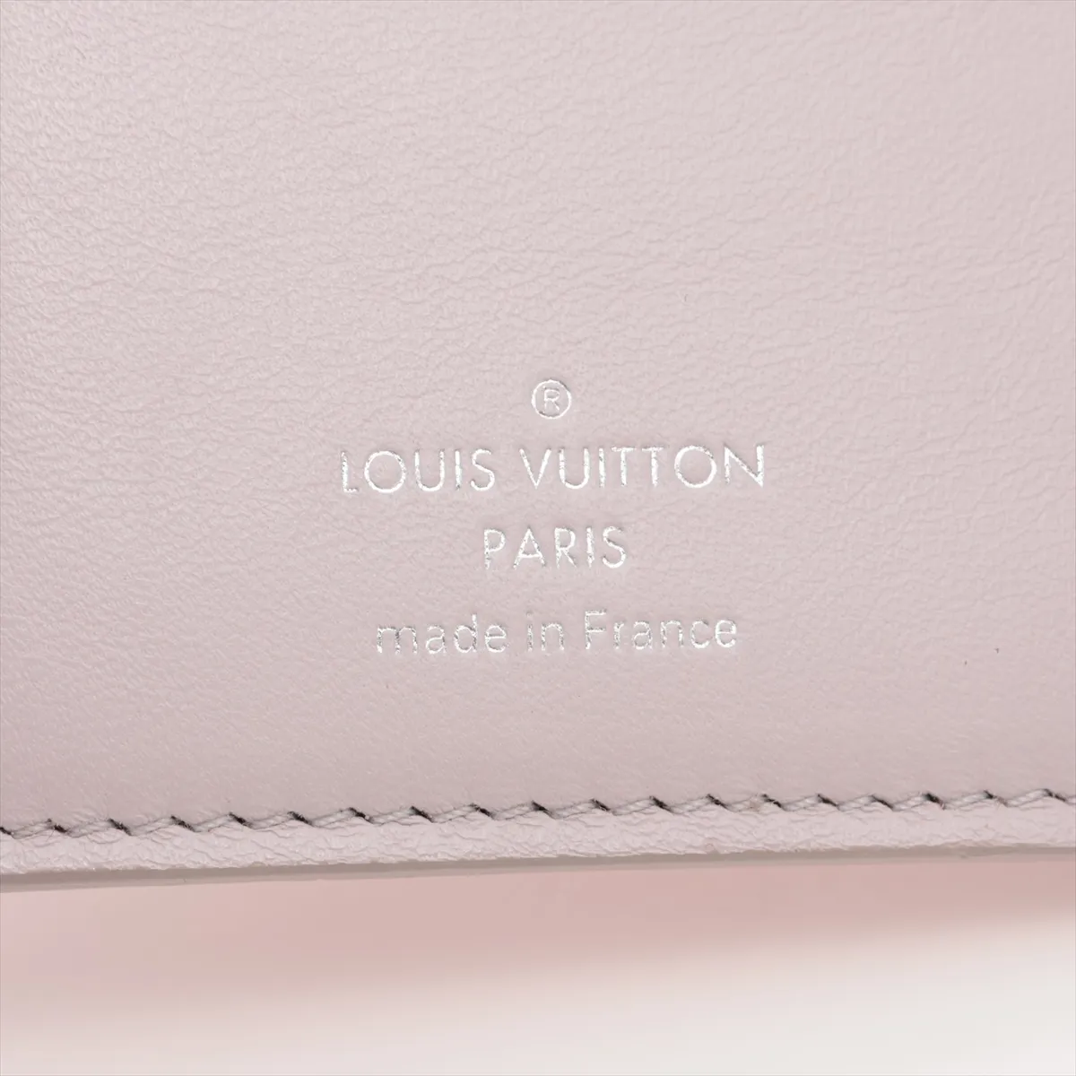 Taurillon Portefeuille Capucines Compact M63221 MI3118 Pink Wallet — view 7