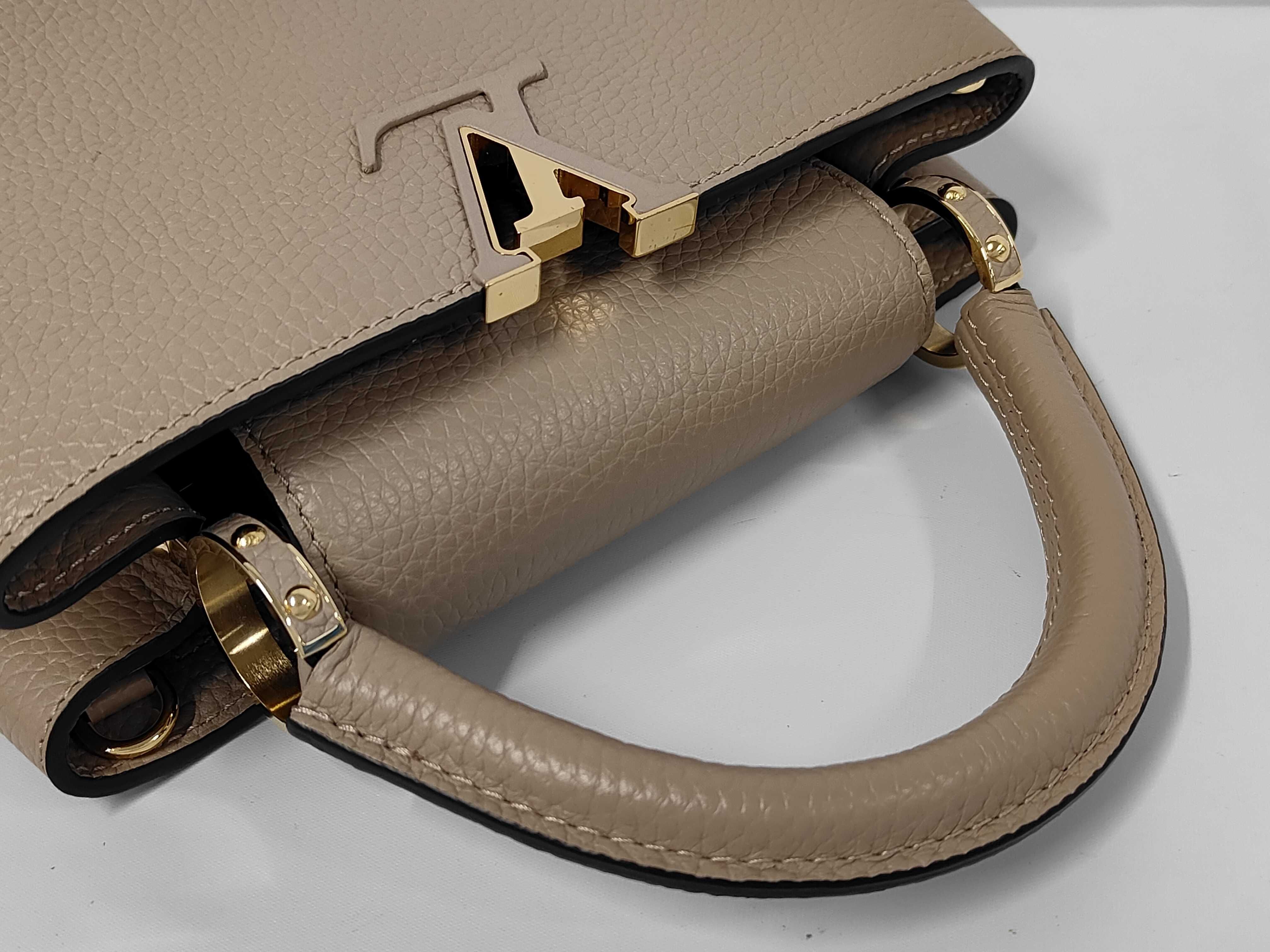 Capucines BB M94634 Galet NFC Handbag — view 3