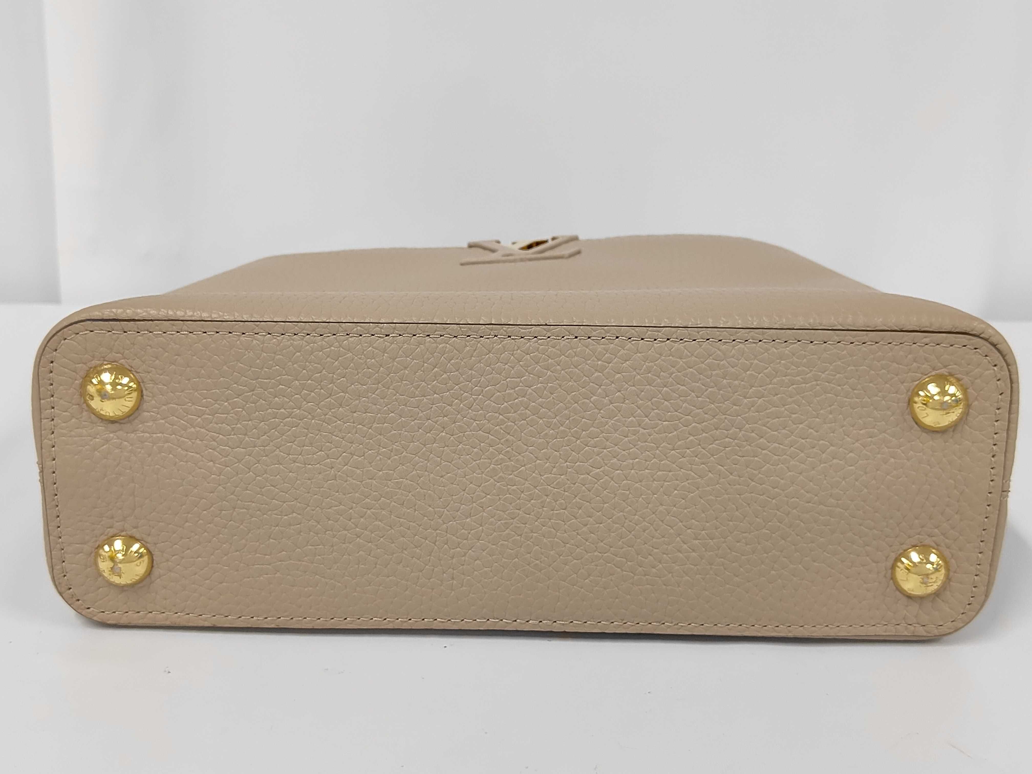 Capucines BB M94634 Galet NFC Handbag — view 7