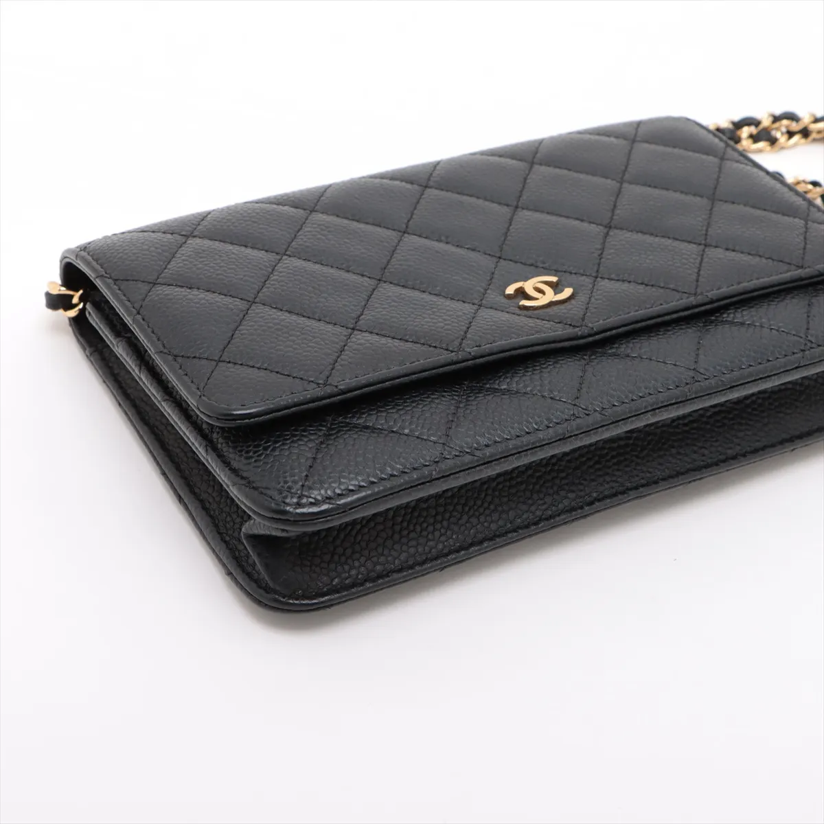 Matelassé Caviar Skin Chain Wallet, Black with Gold Hardware, 24737535, Serial Number 24 — view 4
