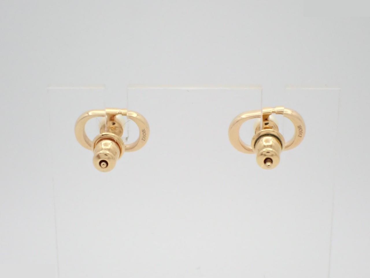 Gold earrings — view 2