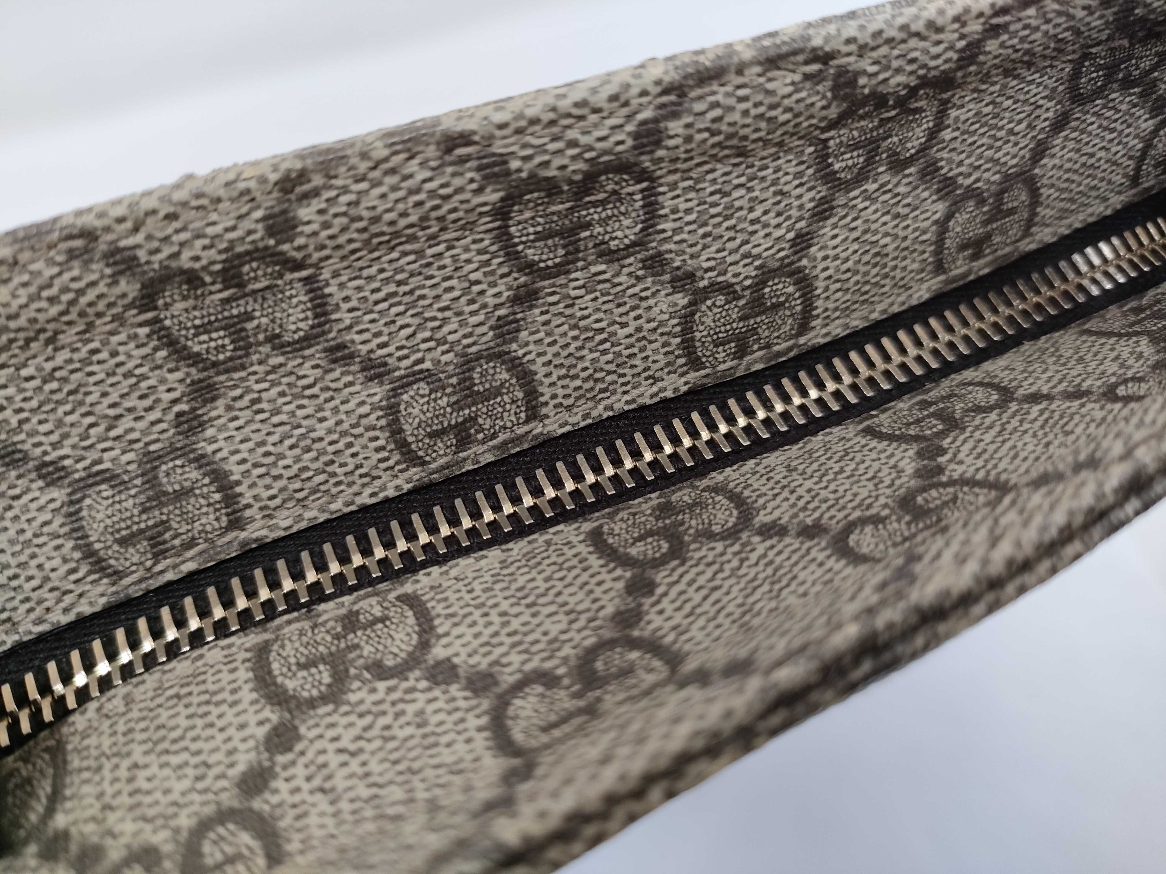 GG Supreme 295257 493075 Shoulder Bag — view 10