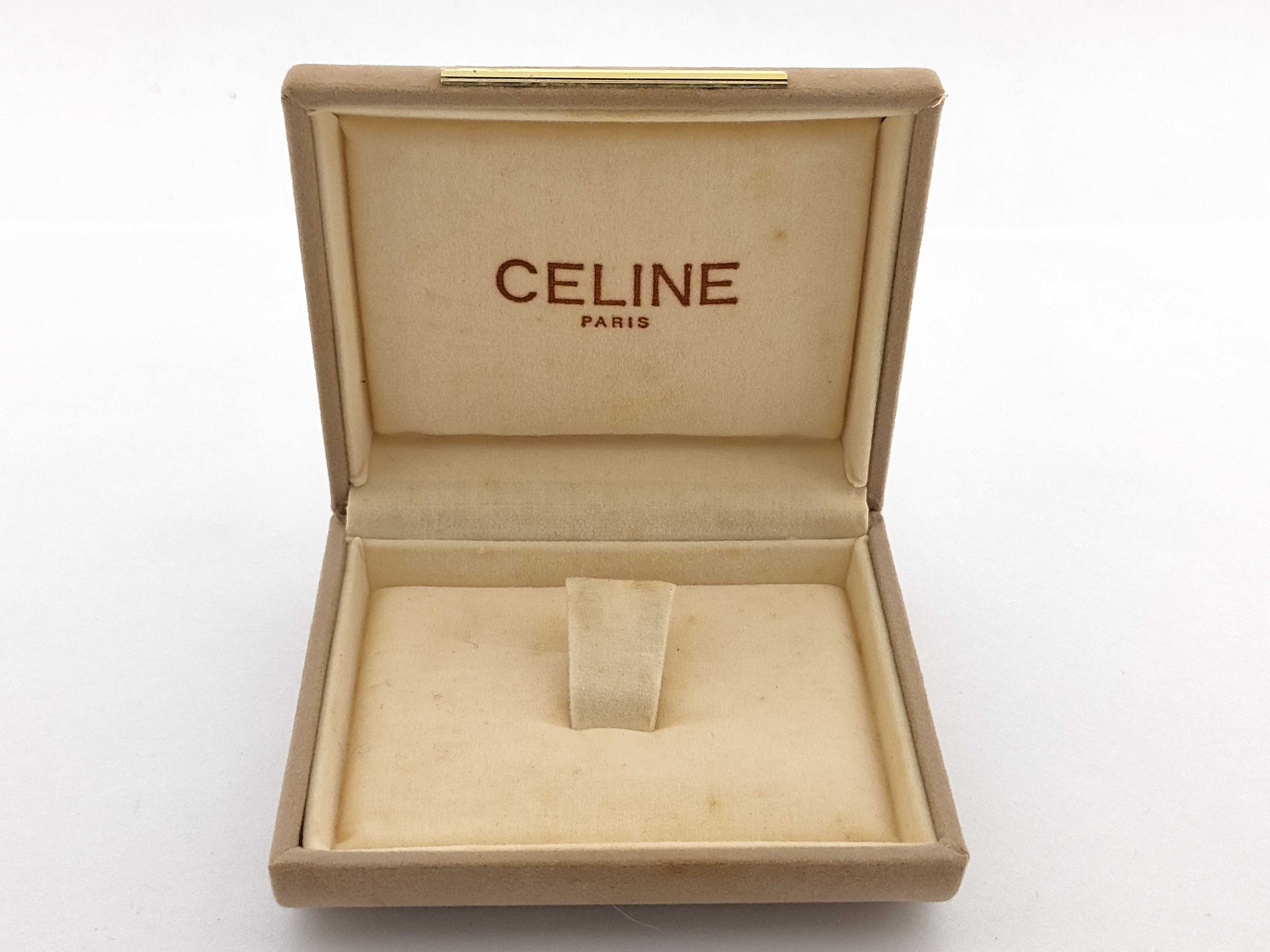 tie clip, two-tone, with box. (Includes tie clip and cufflinks.) — view 10