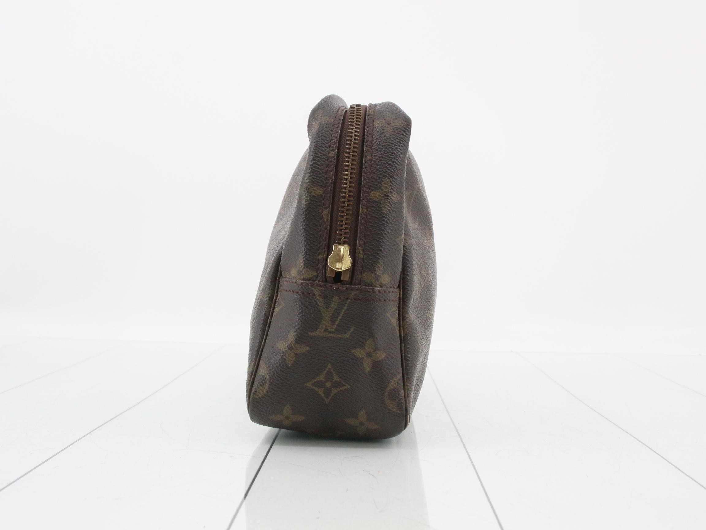 Monogram Trousseau Toilette 28 — view 4