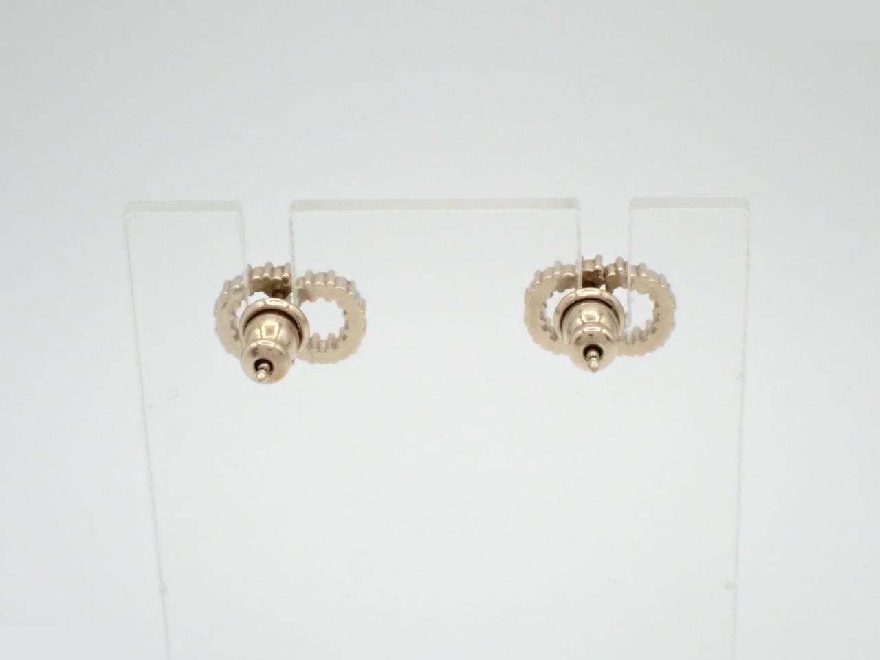 gold — view 2