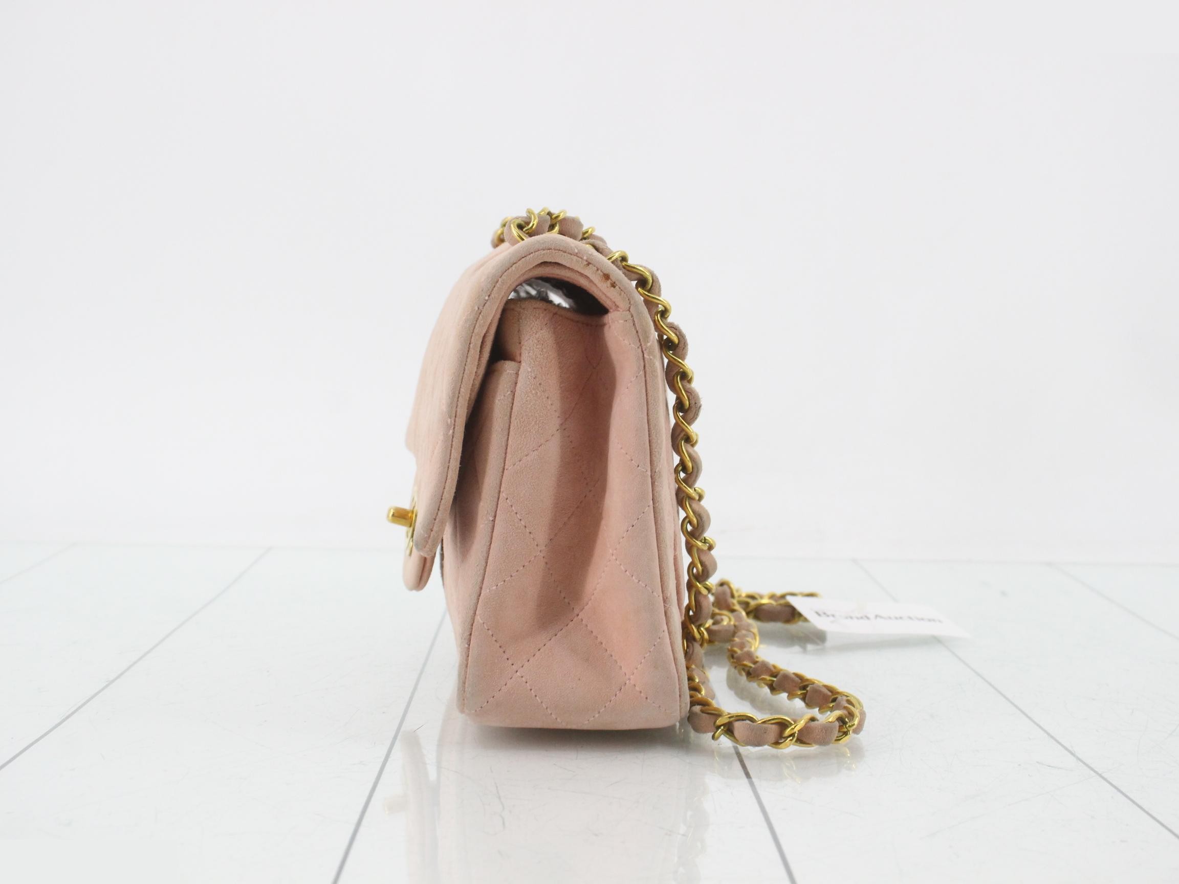 Suede (bag) - Shoulder bag, Matelassé, double flap, pink — view 3