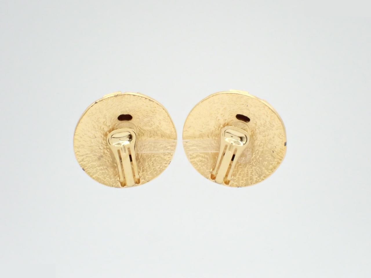Other lines: Precious metals and earrings — view 2