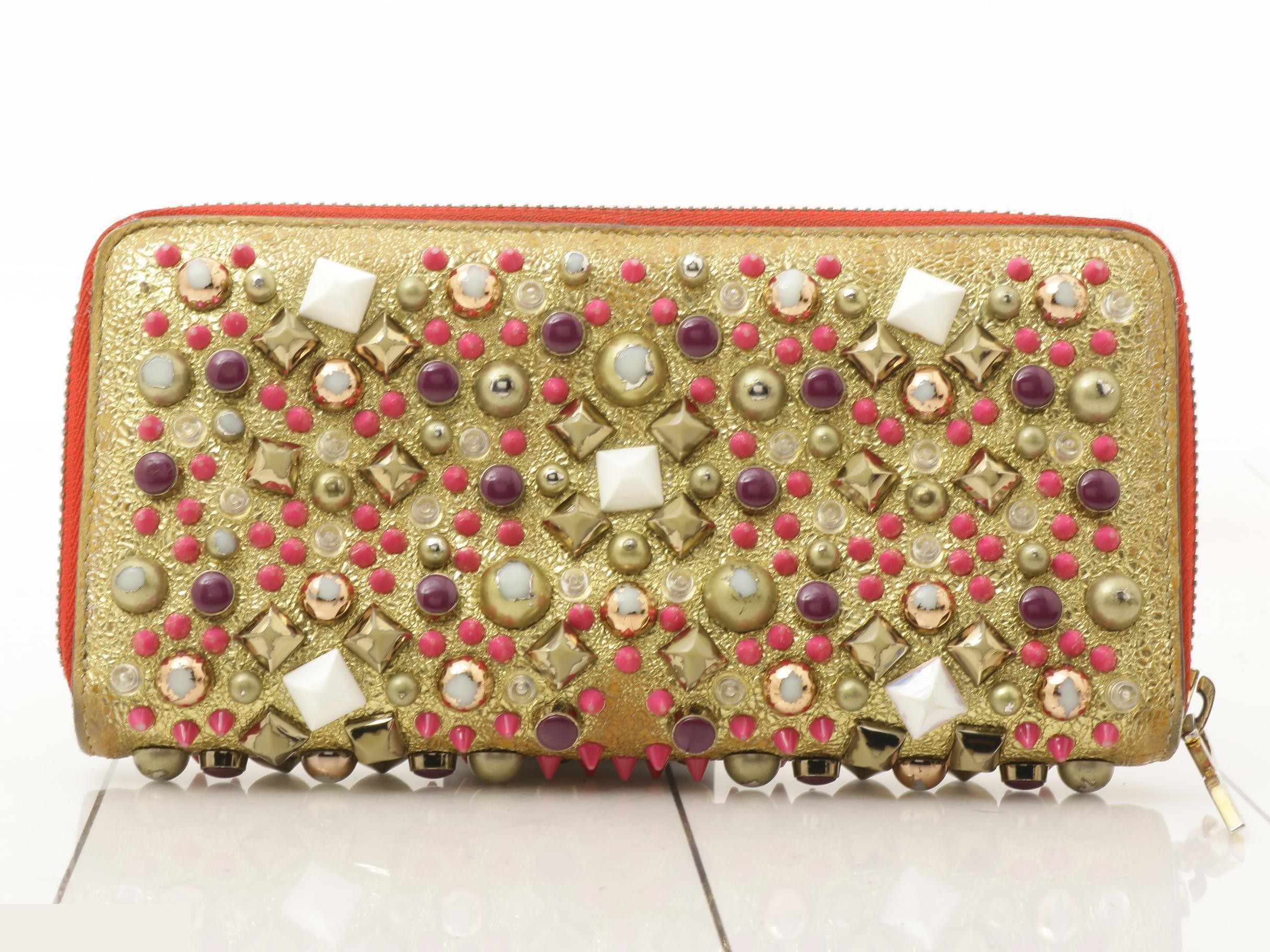 Other lines: Bags and Wallets — view 2