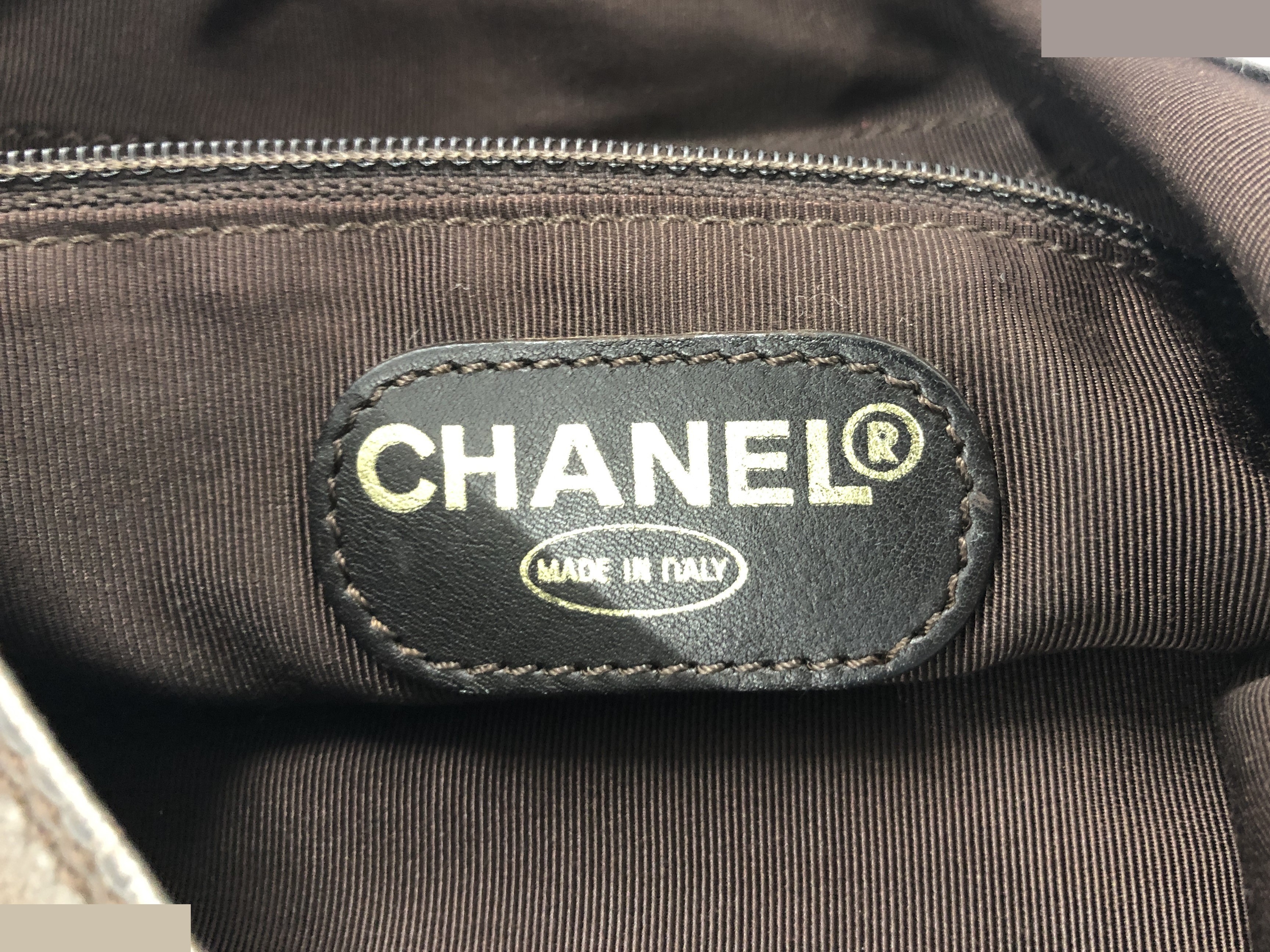 logo shoulder bag, leather, brown — view 4
