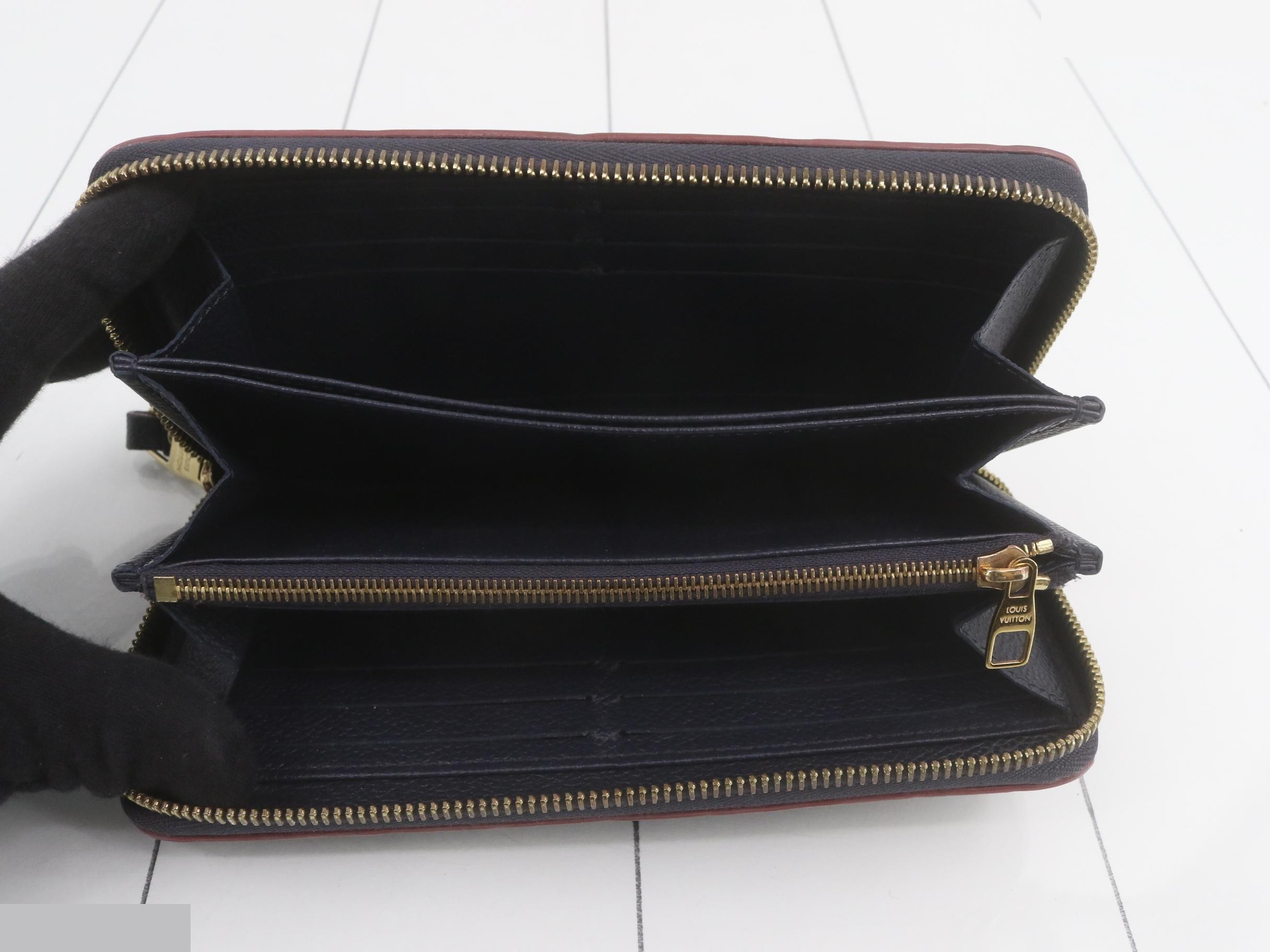 Zippy Wallet — view 4