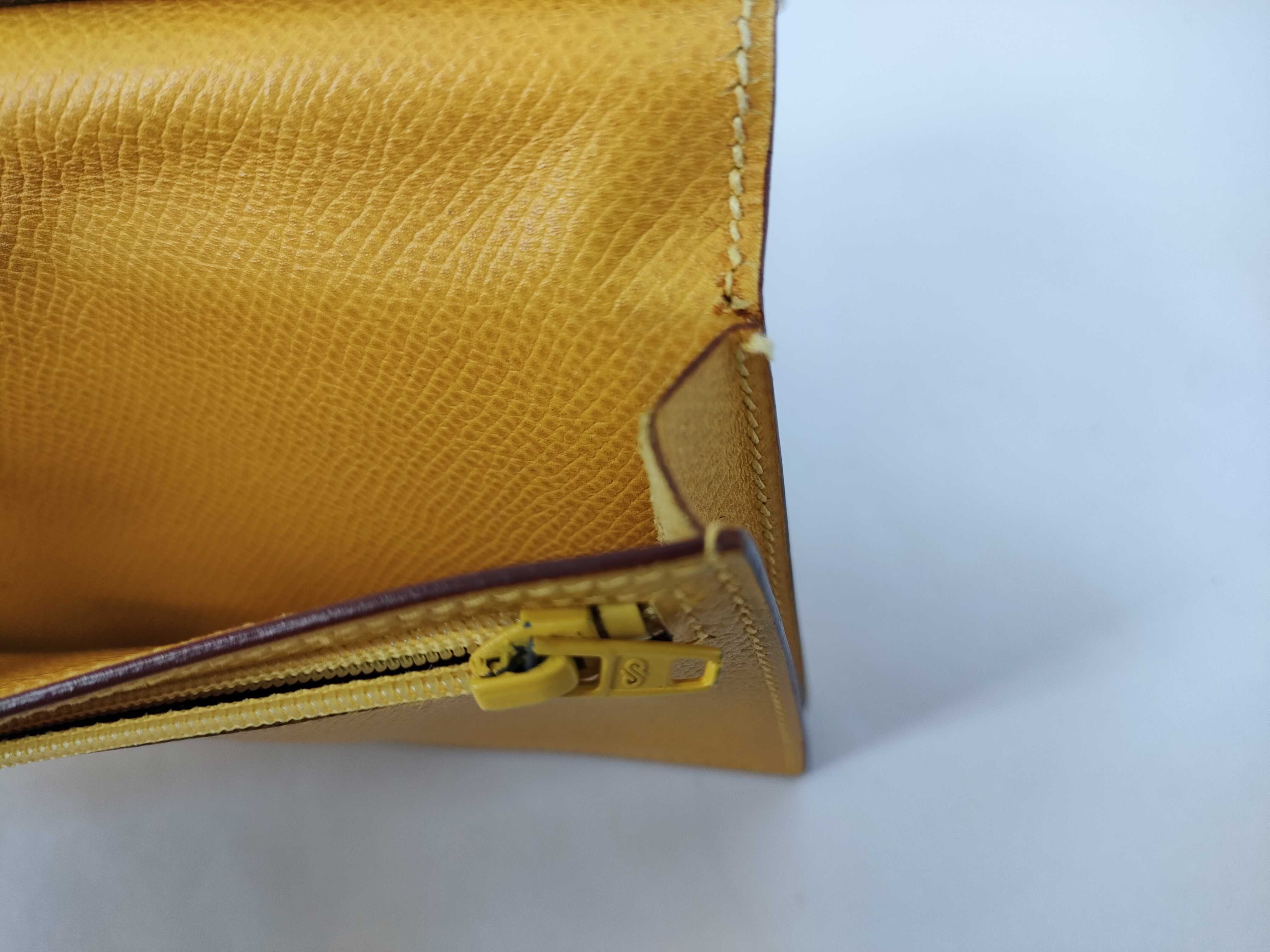 Bearn Soufflé Epsom Leather Jaune Ambre Wallet with Z Stamp — view 15