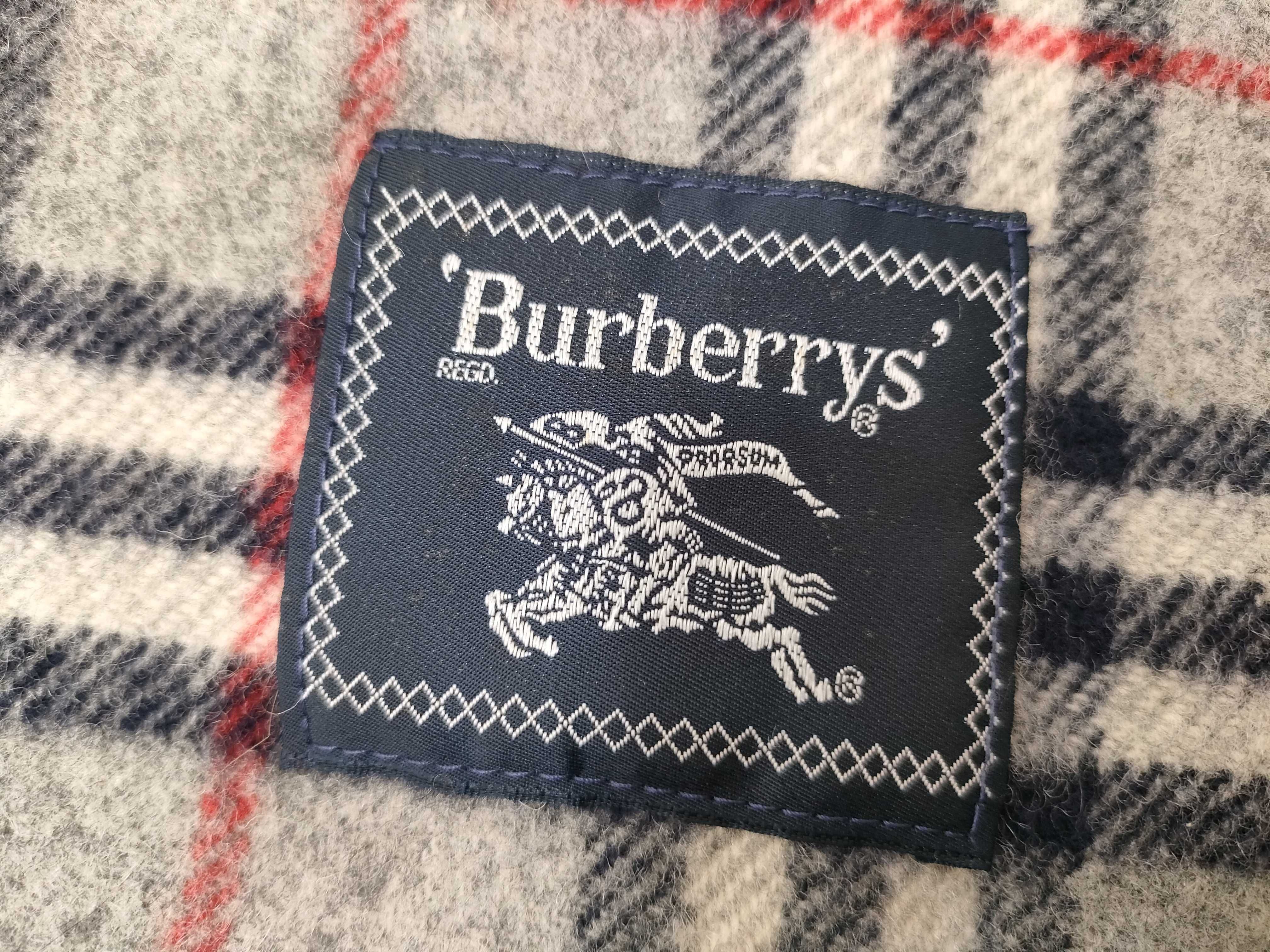 Scarf and other accessories — view 4