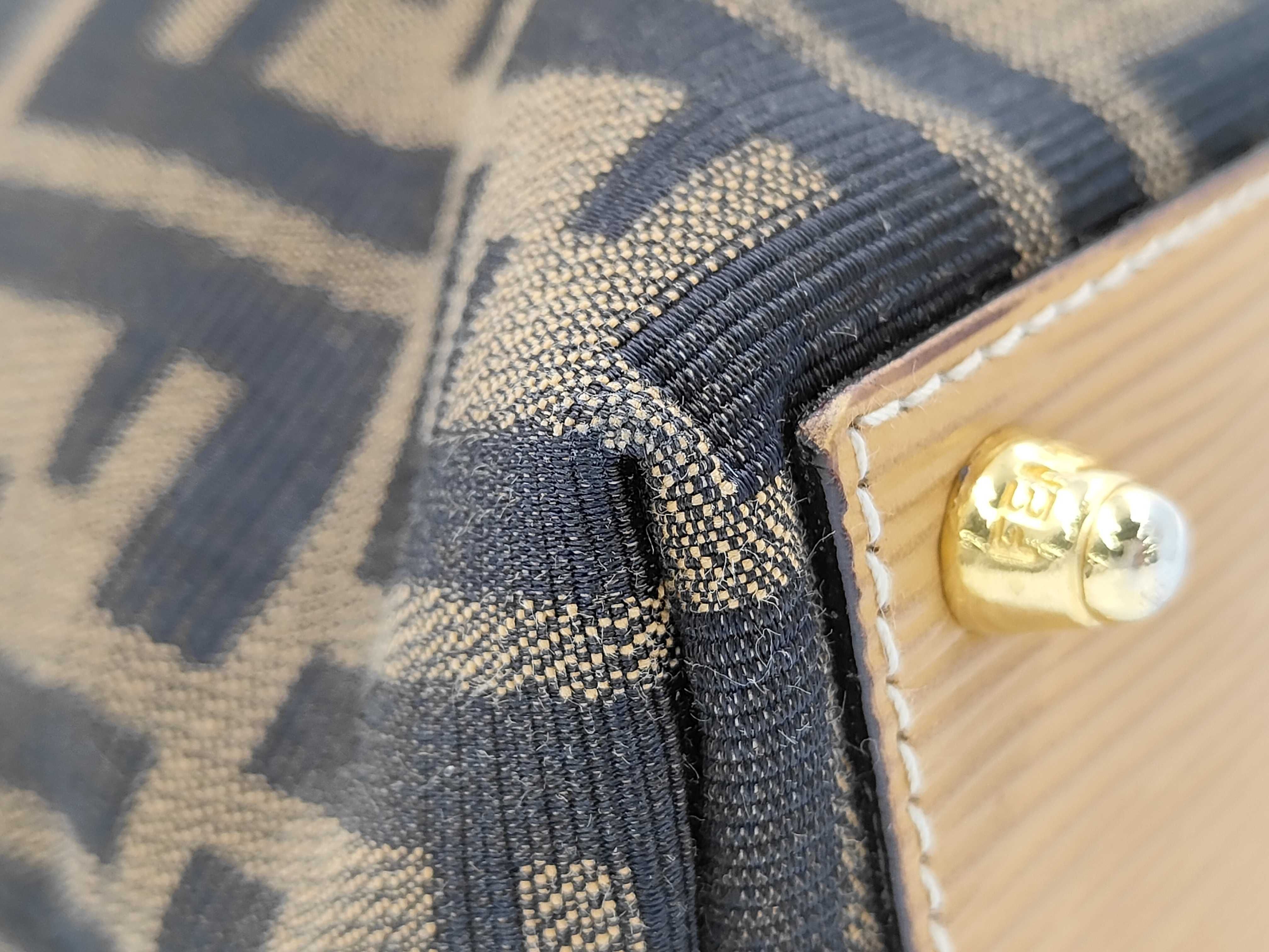 Zucca Tote Bag — view 4