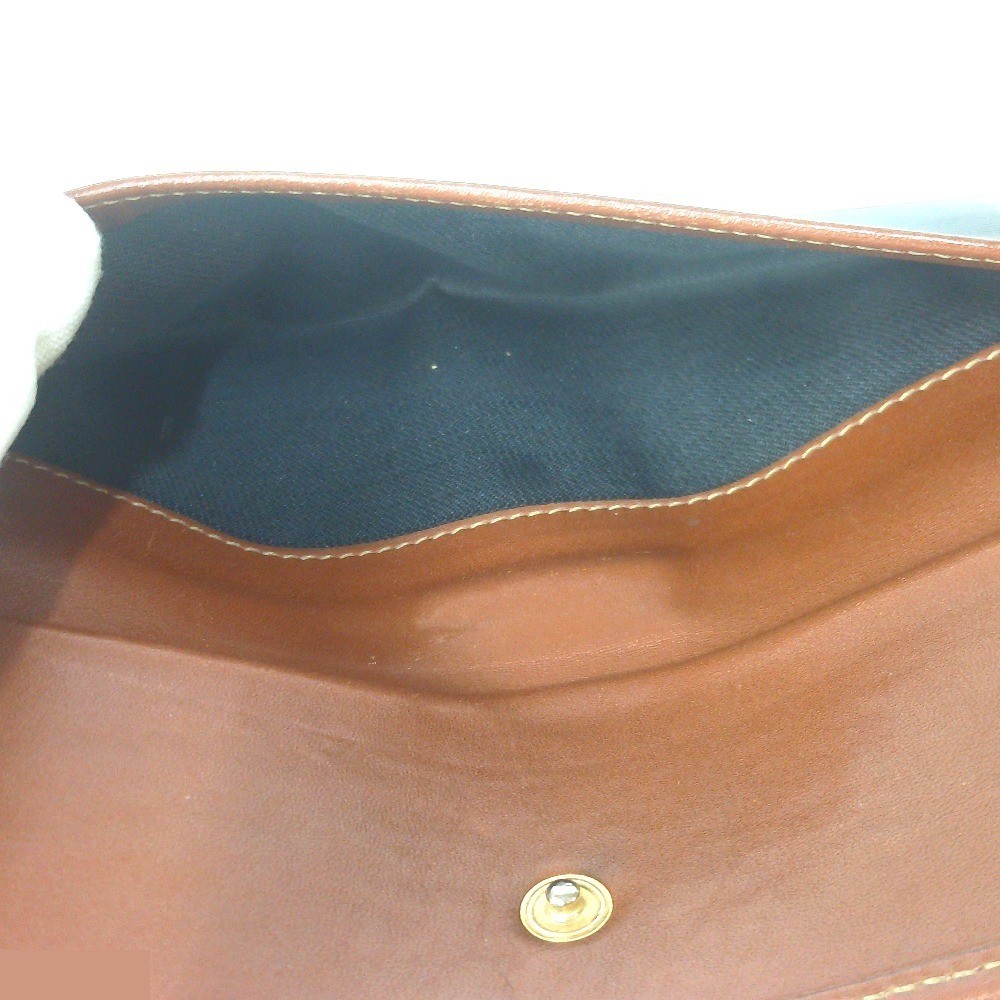 Other lines: Bags and Wallets — view 8