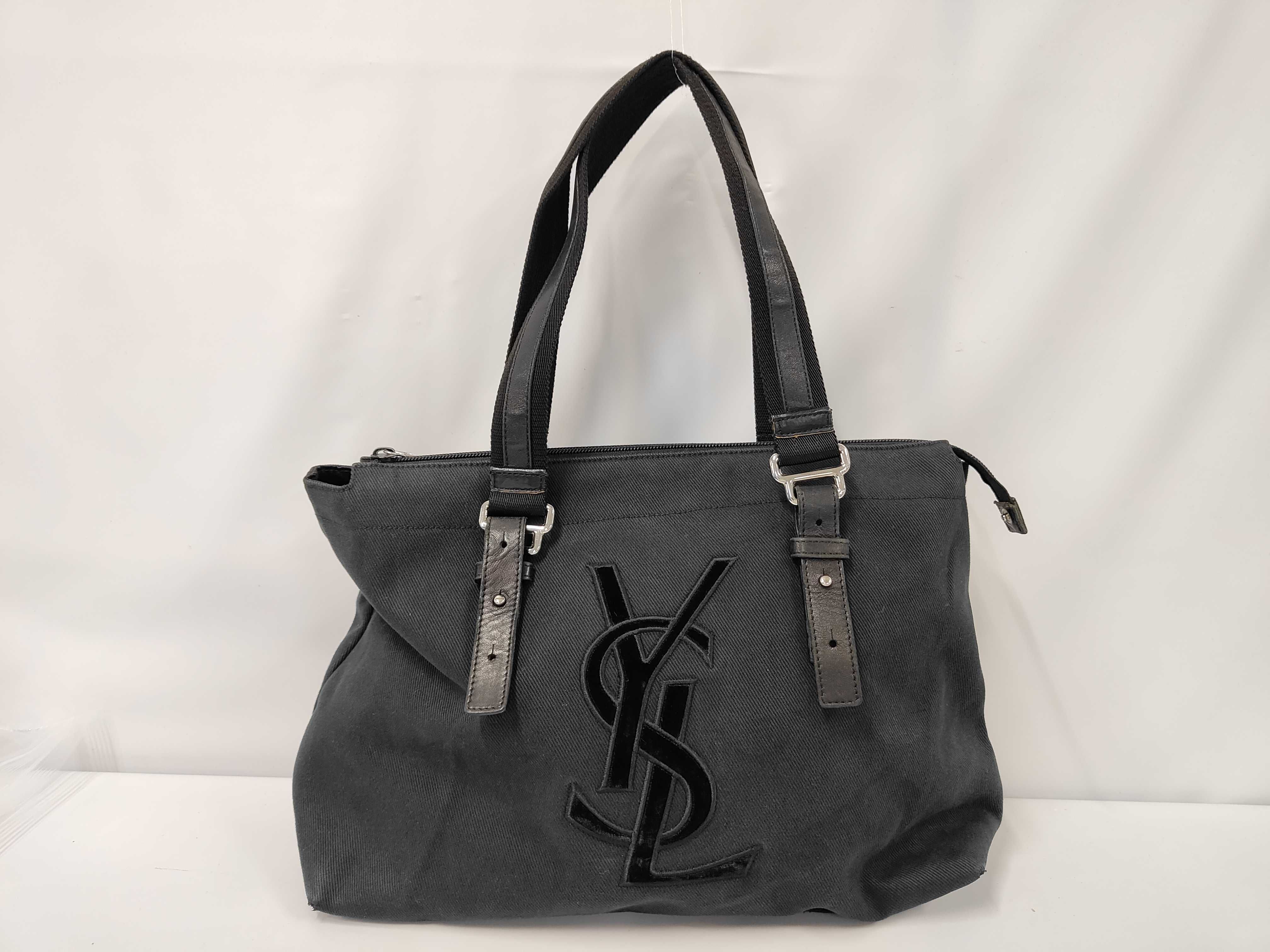 Kahala Tote Bag